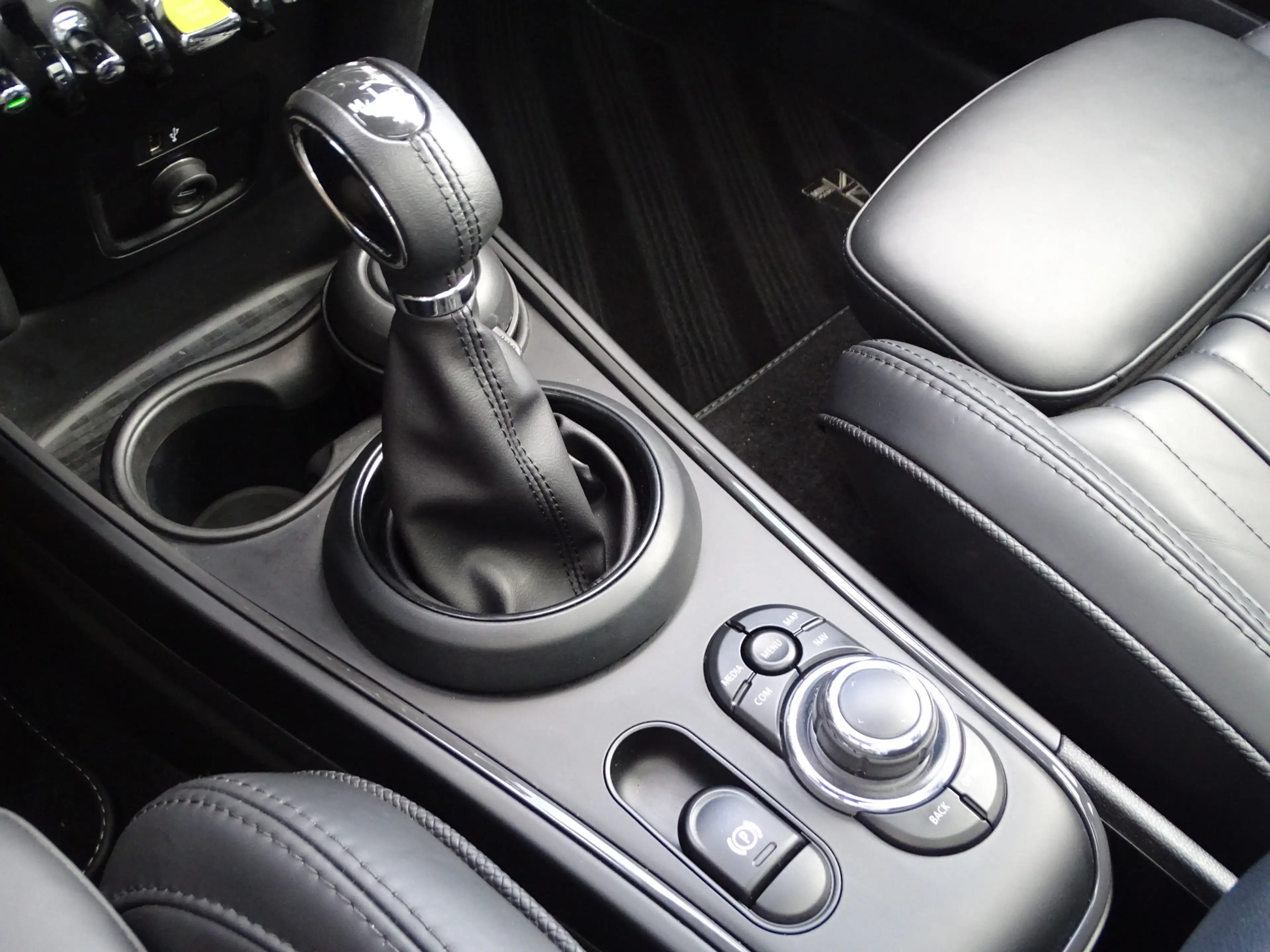 MINI Cooper SE Countryman Mini ALL4 Yours Leder pano.dak Elek.Stoelen Ada.Cr — photo 35