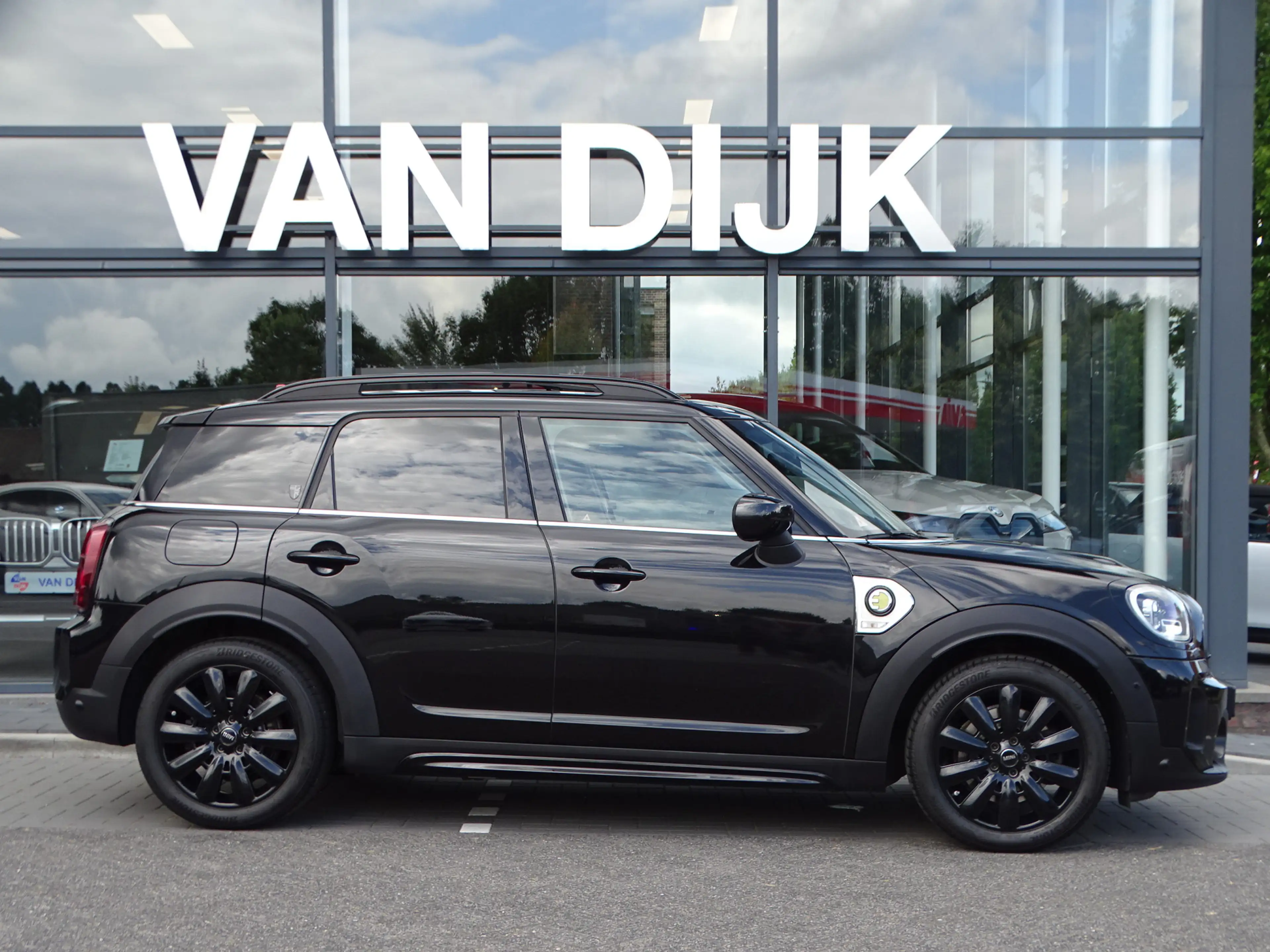 MINI Cooper SE Countryman Mini ALL4 Yours Leder pano.dak Elek.Stoelen Ada.Cr — photo 5