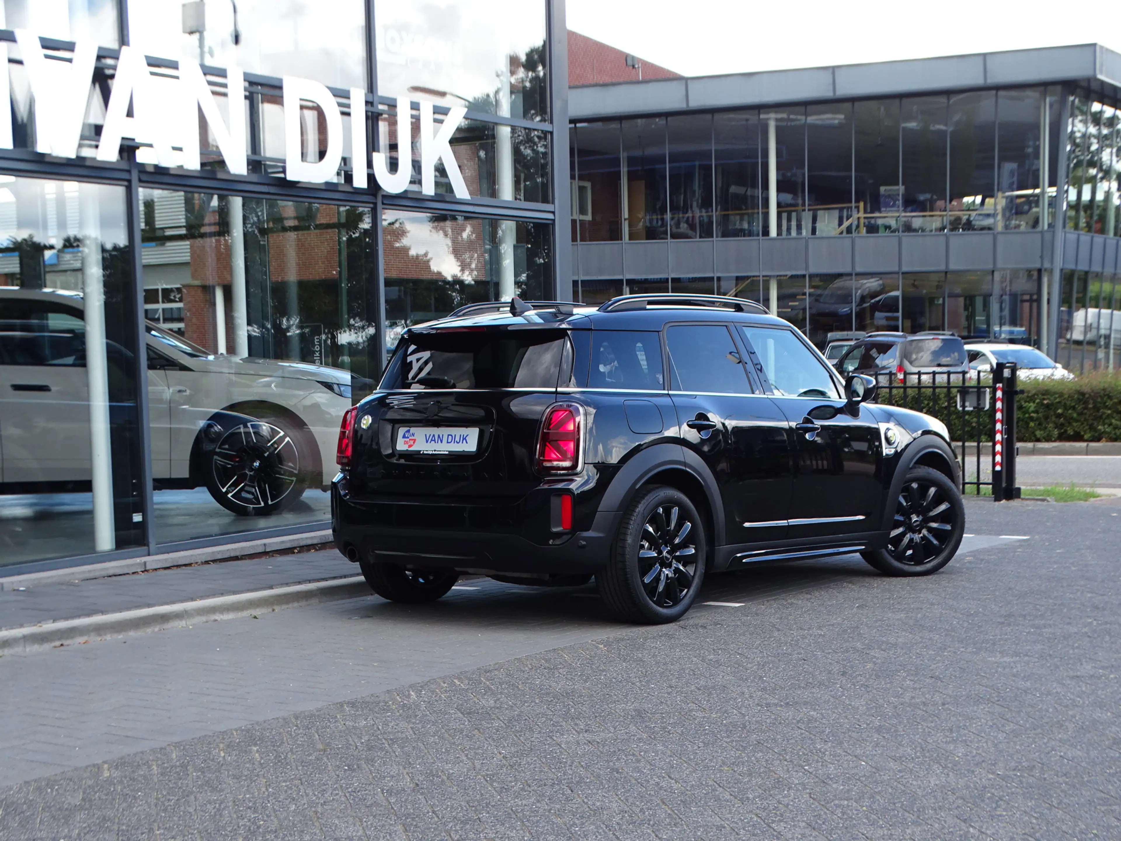 MINI Cooper SE Countryman Mini ALL4 Yours Leder pano.dak Elek.Stoelen Ada.Cr — photo 46