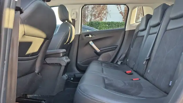 Peugeot 2008 view 29