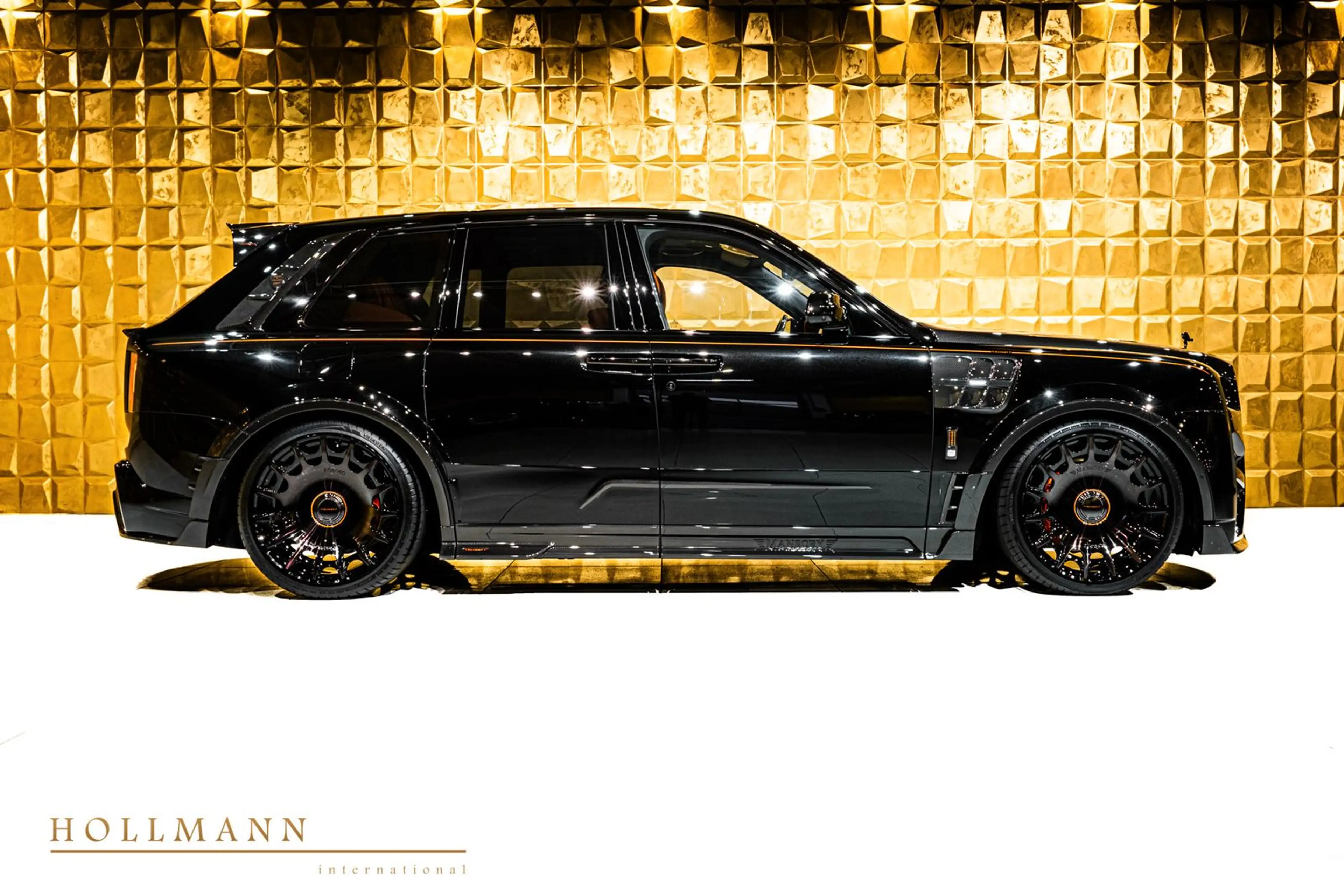 Rolls-Royce Cullinan SERIES II + MANSORY + — photo 9