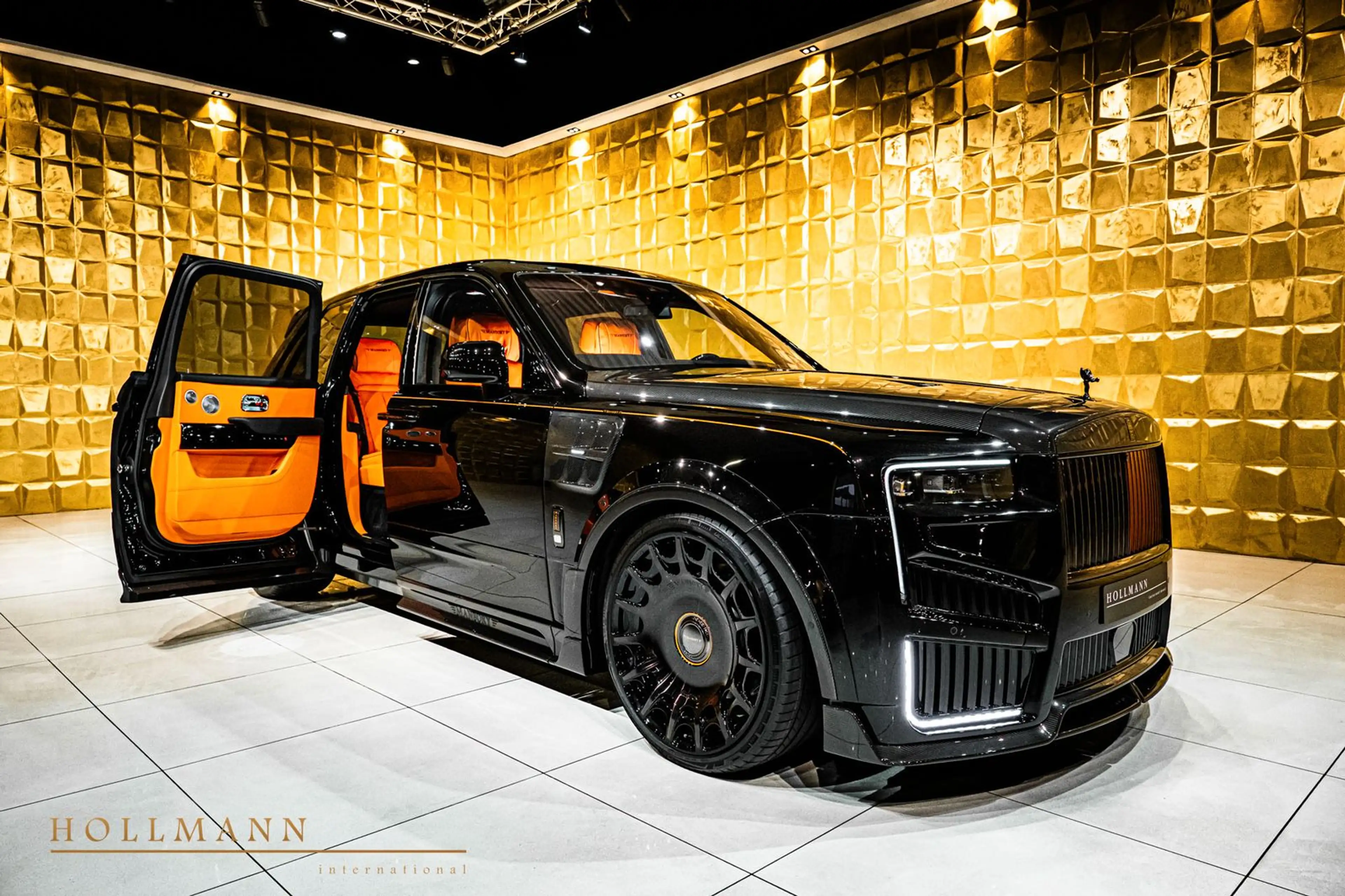 Rolls-Royce Cullinan SERIES II + MANSORY + — photo 10
