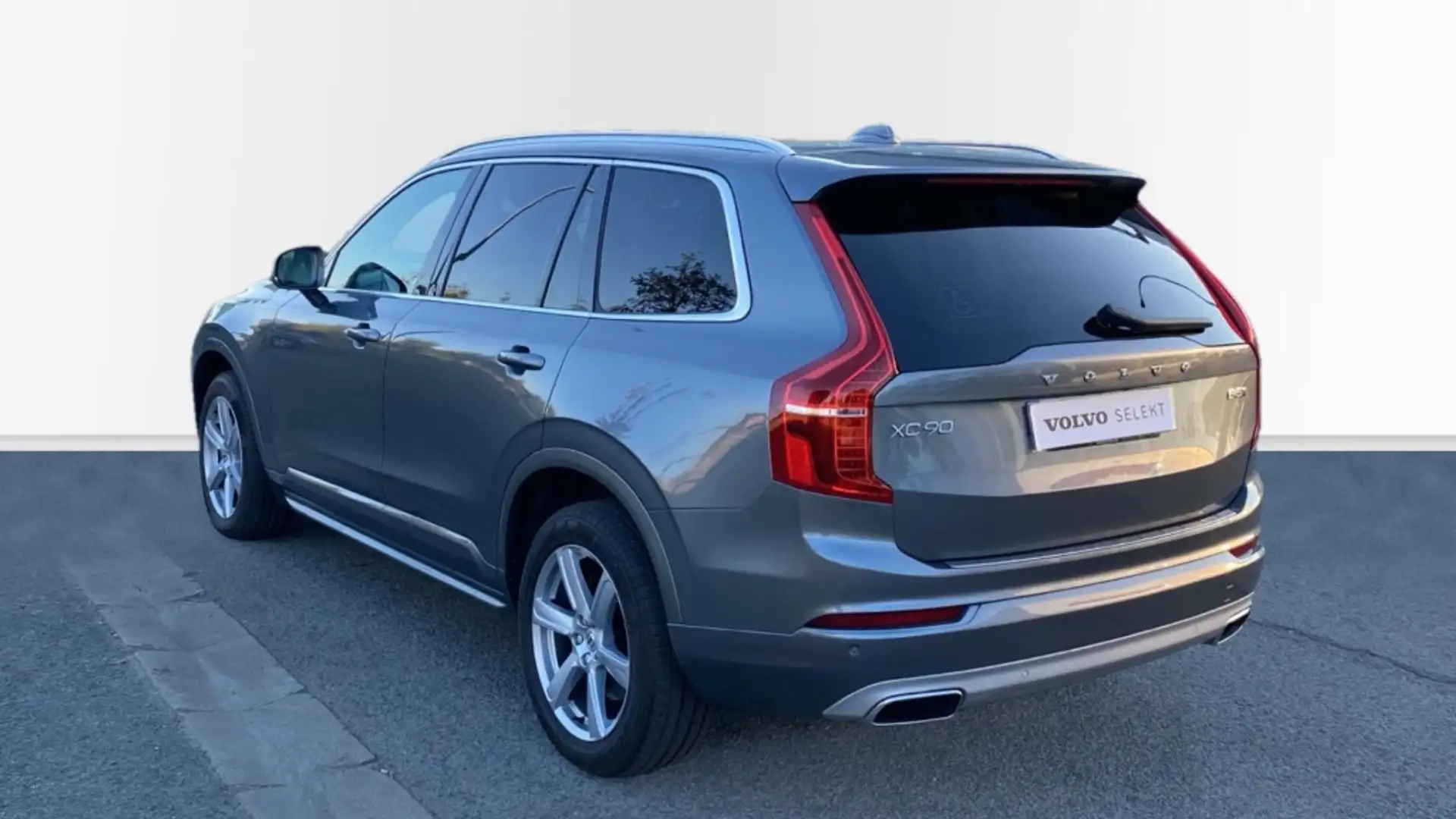 Volvo XC90 B5 Business Plus 7pl. AWD Aut. Gris - 2