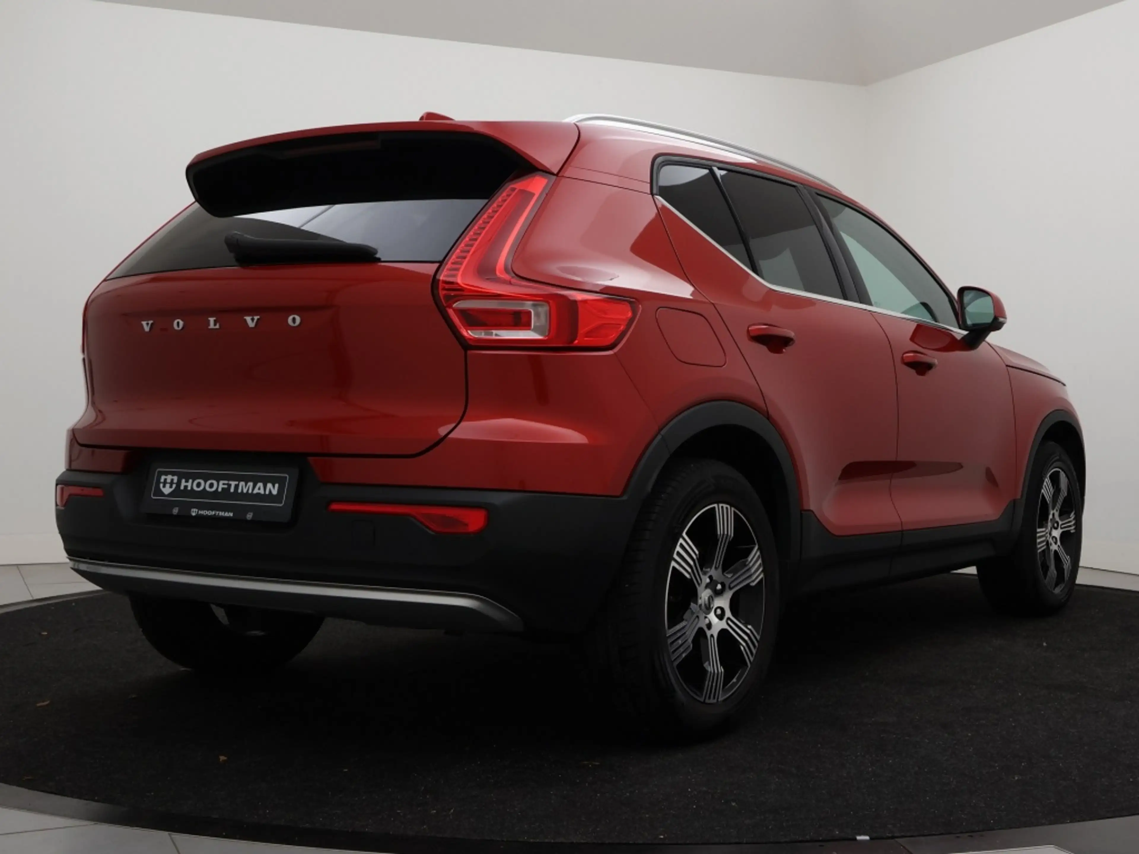 Volvo XC40 T2 AUT(8) INSCRIPTION SCHUIFDAK HARMAN KARDON LEDE — photo 4