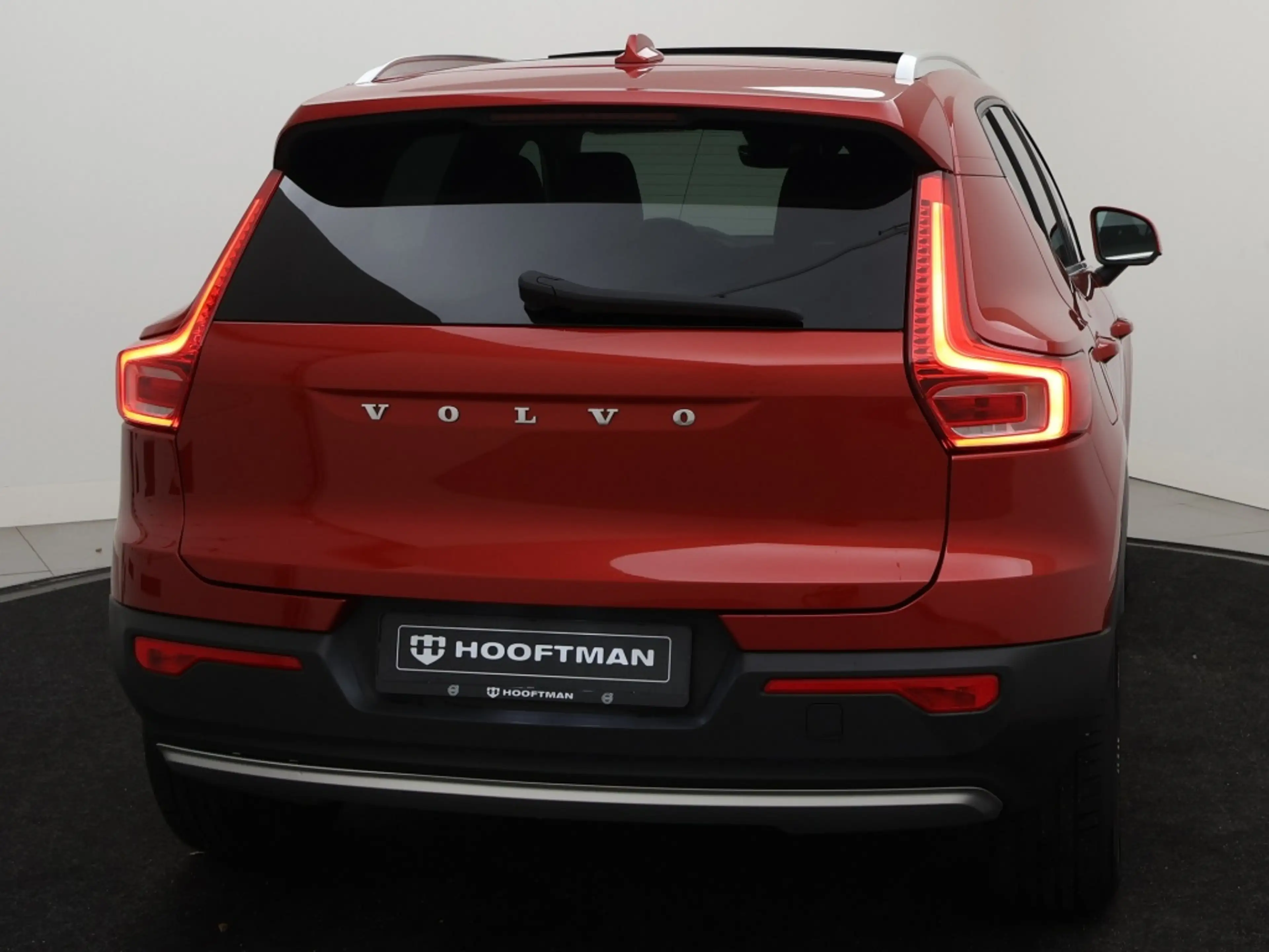 Volvo XC40 T2 AUT(8) INSCRIPTION SCHUIFDAK HARMAN KARDON LEDE — photo 5