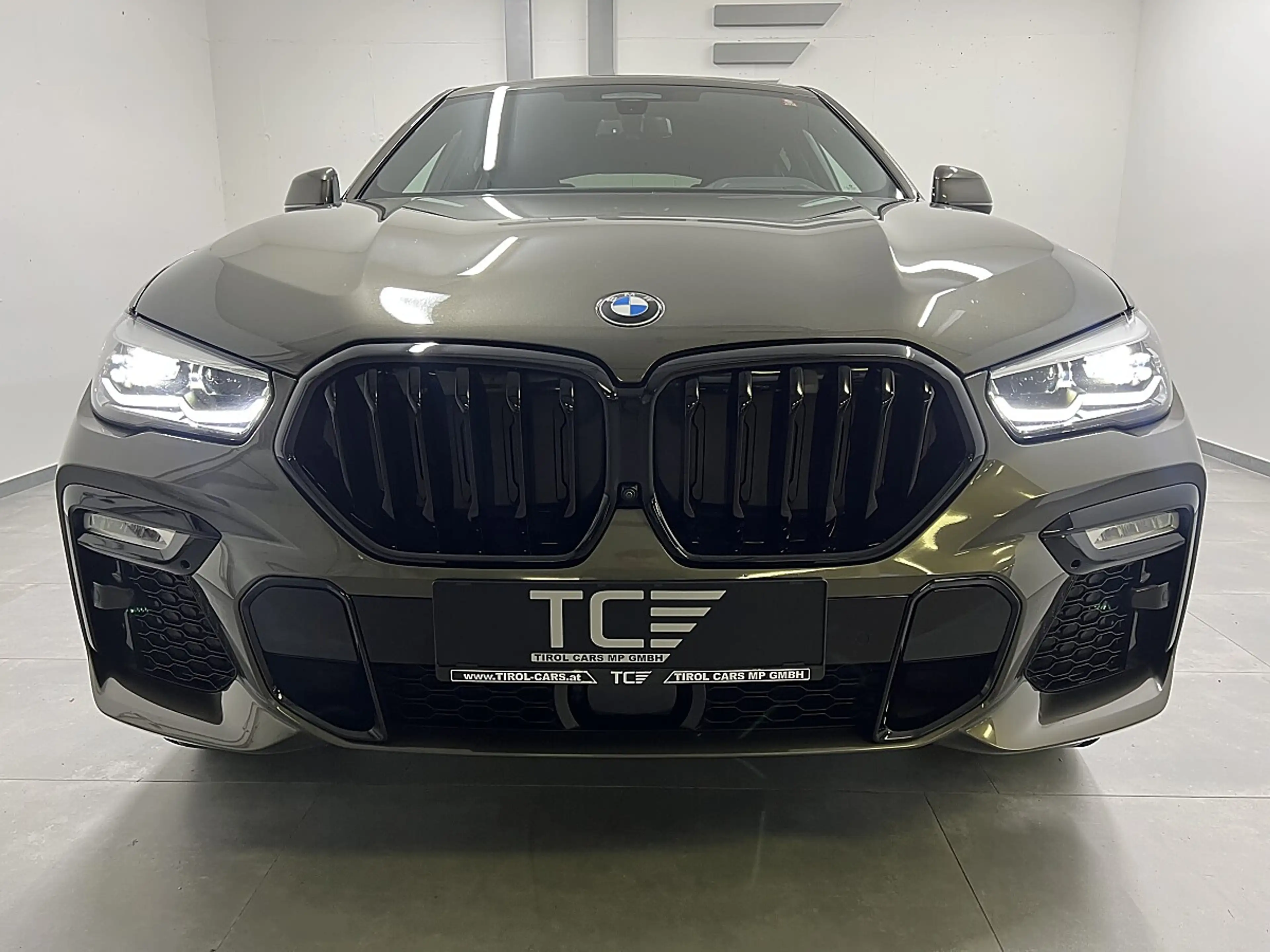 BMW X6 xDrive40d 48V Aut. M Paket, M Sitze, Carbon, AH... — photo 3