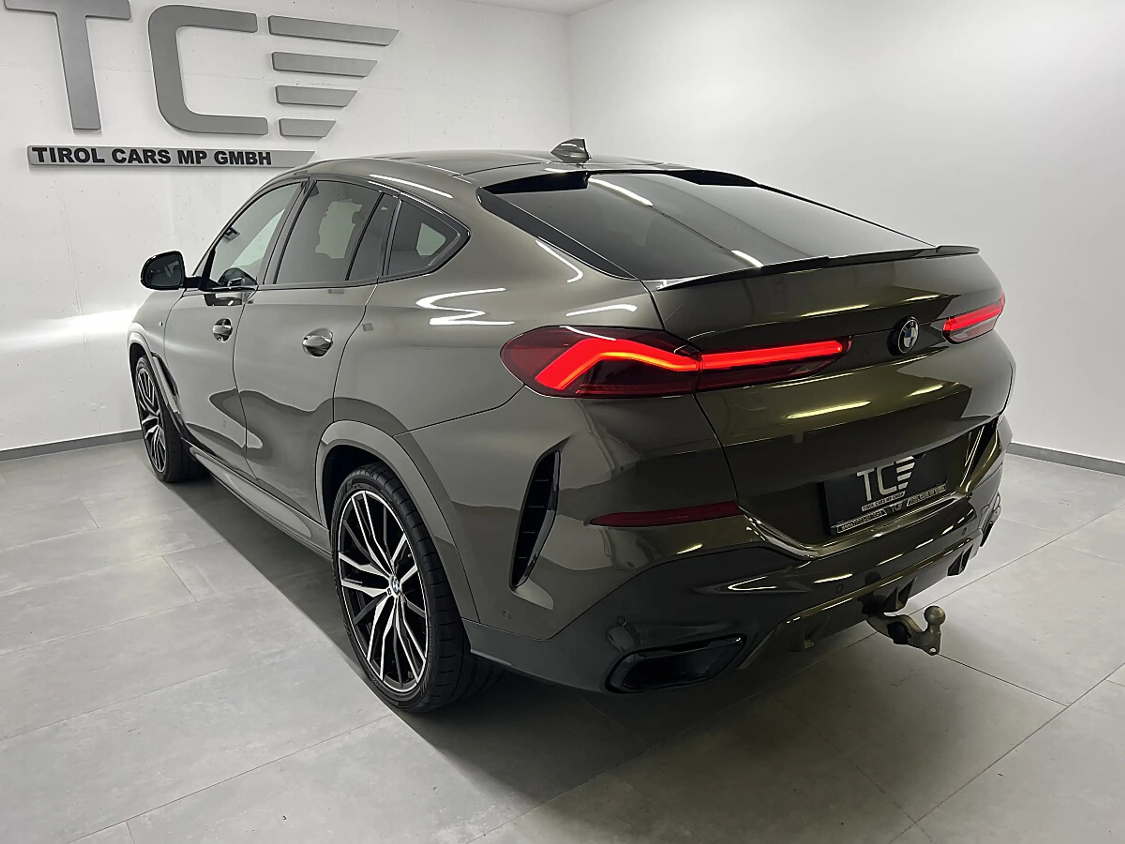 BMW X6 xDrive40d 48V Aut. M Paket, M Sitze, Carbon, AH... — photo 7