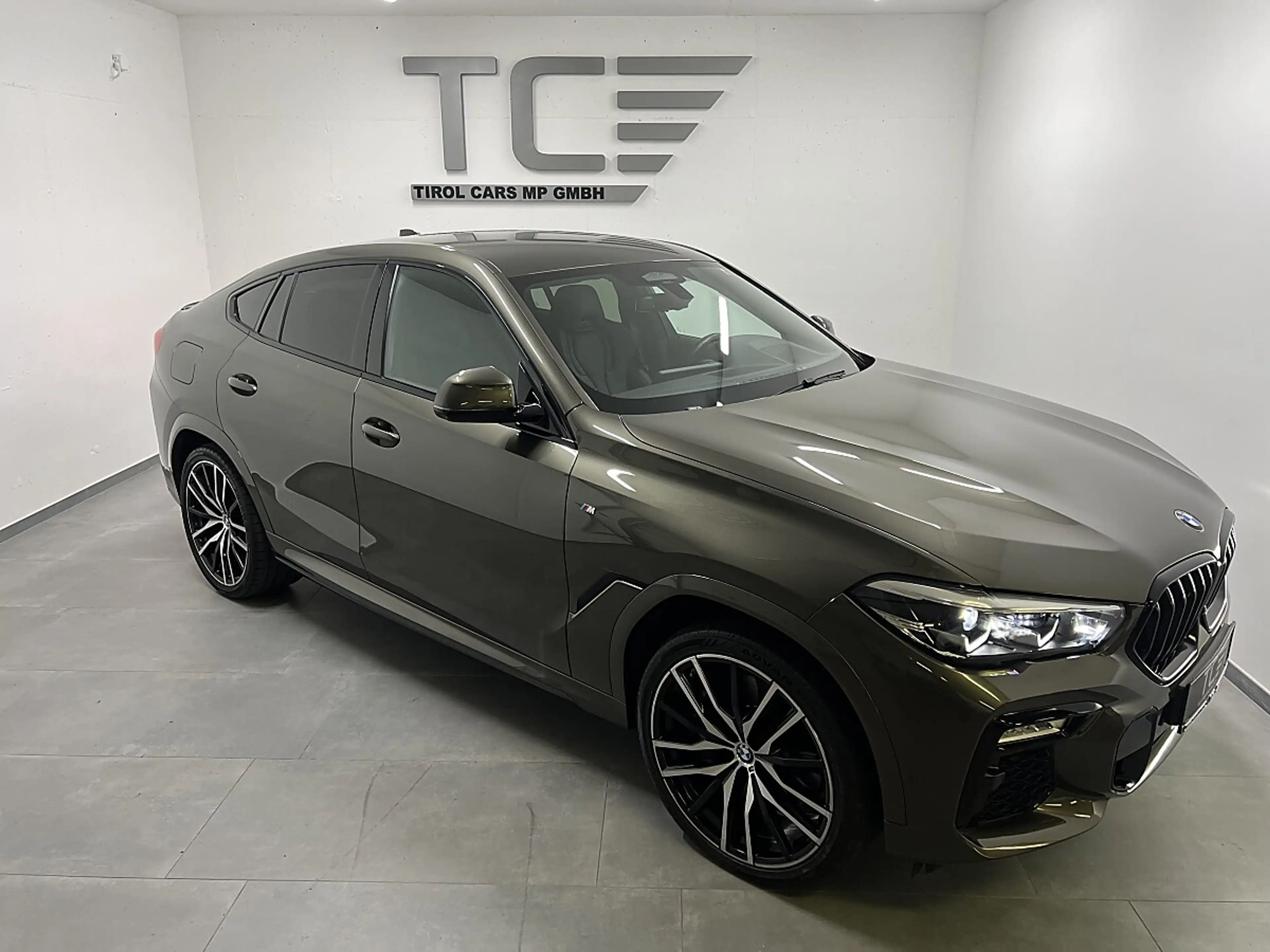 BMW X6 xDrive40d 48V Aut. M Paket, M Sitze, Carbon, AH...