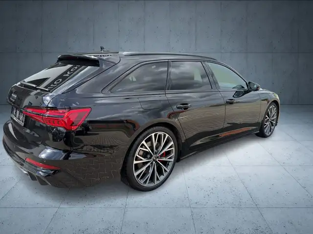 Audi S6 view 15