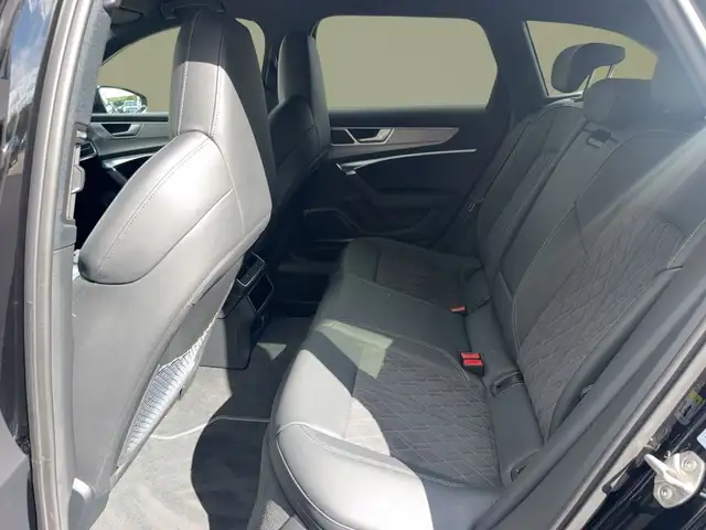 Audi S6 view 12
