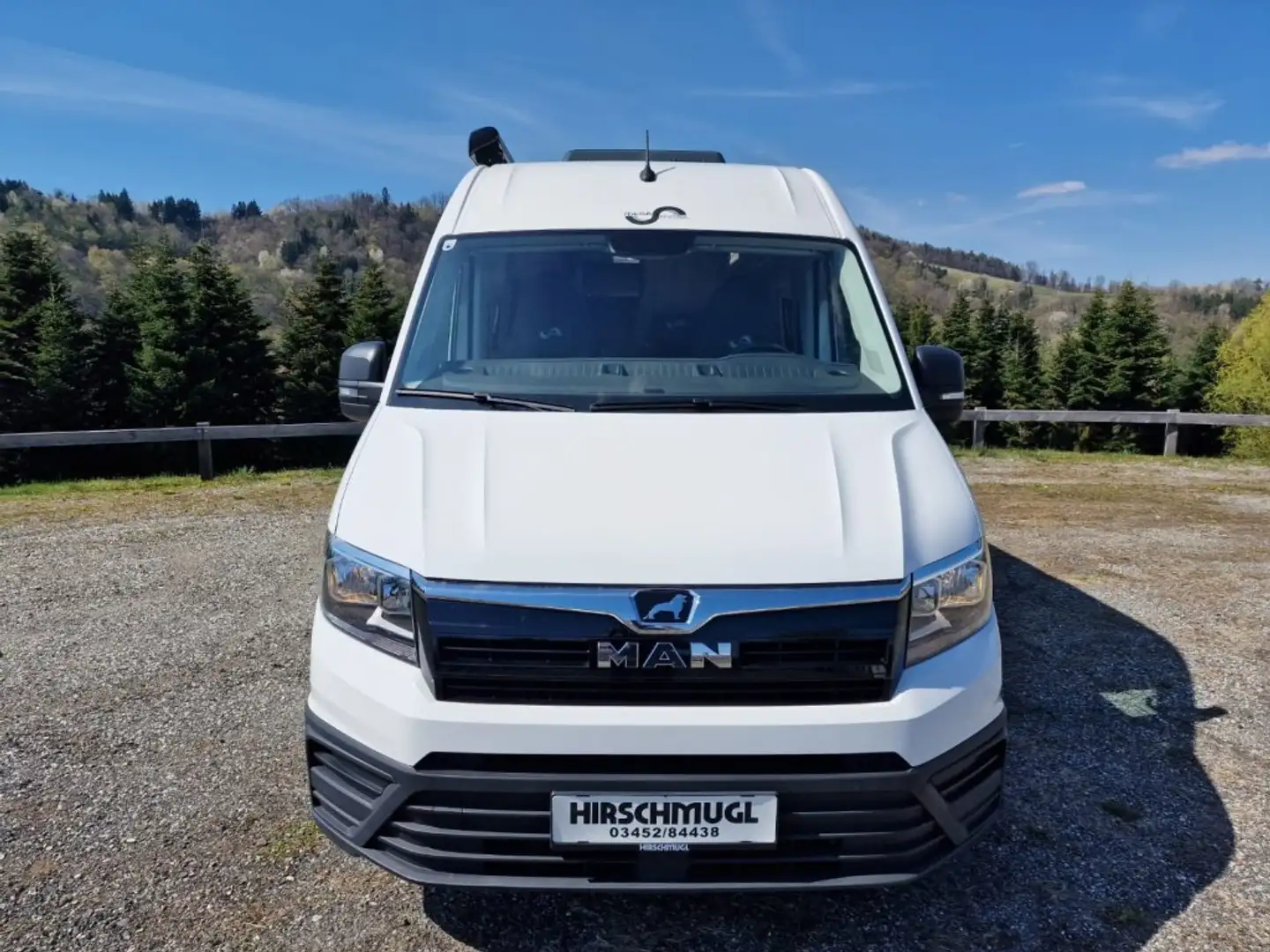 MAN TGE 3.140 4X2F SB Blanc - 2