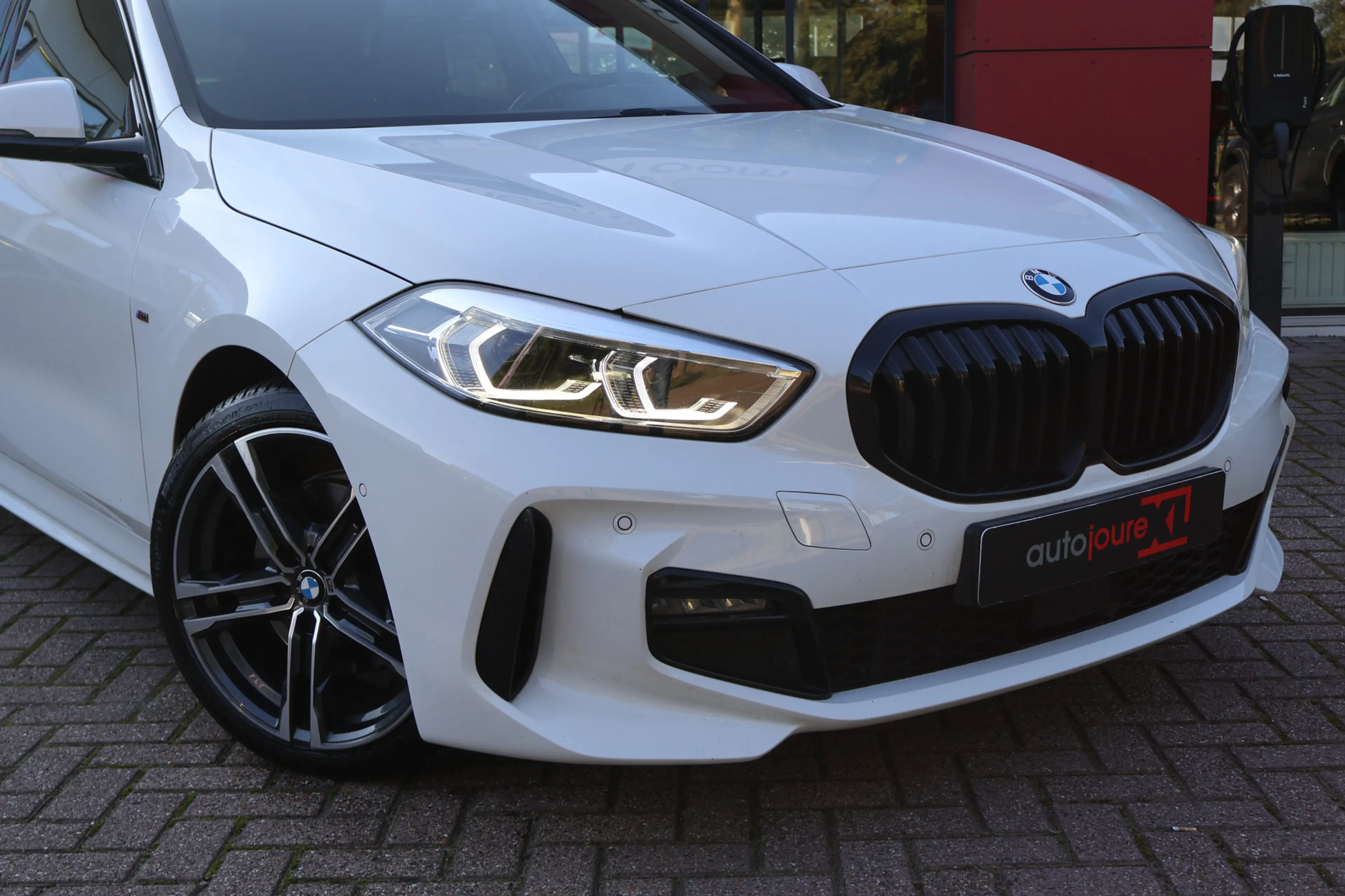 BMW 118 1-serie 118i High Executive M-Edition | M-Pakket | — photo 5
