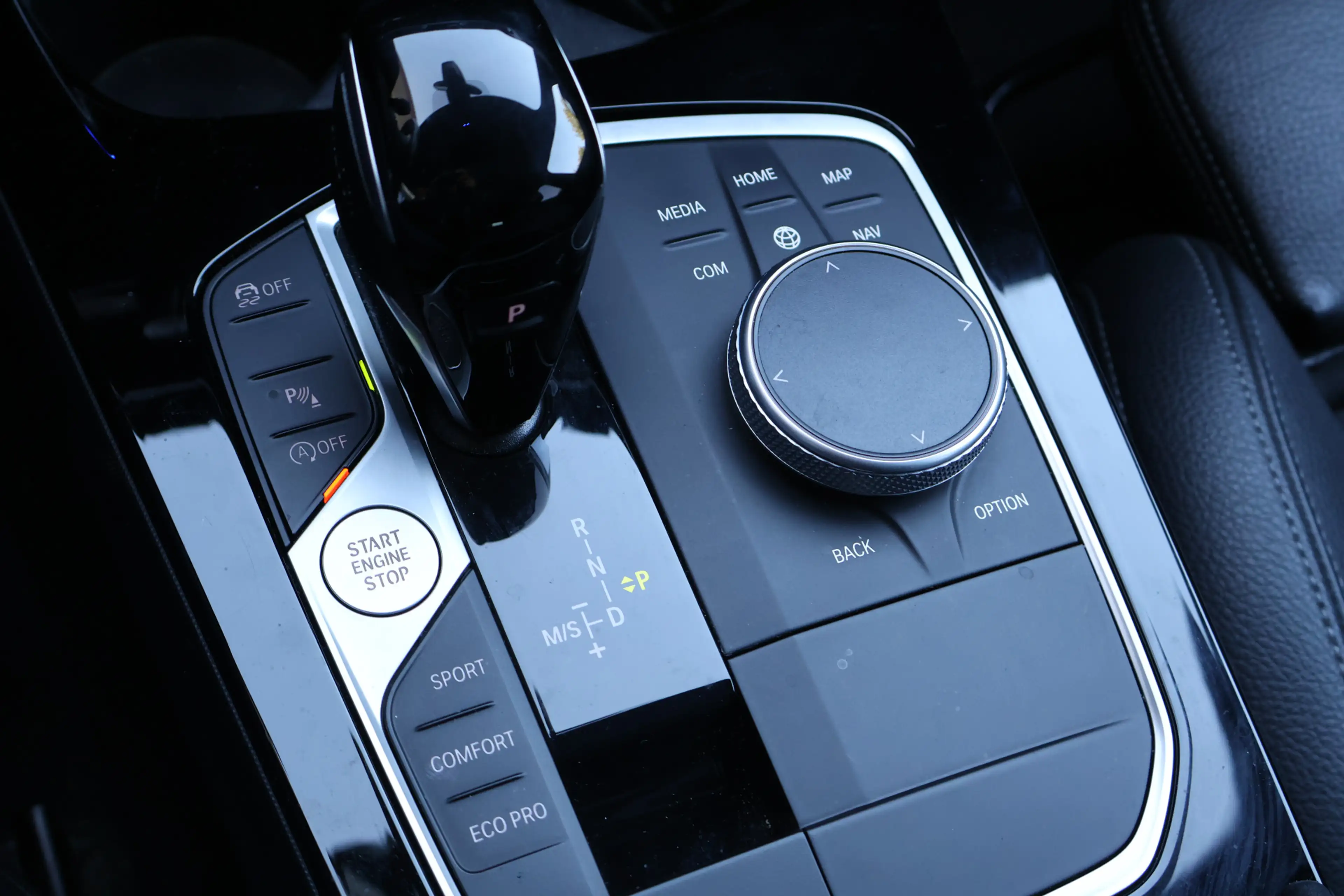 BMW 118 1-serie 118i High Executive M-Edition | M-Pakket | — photo 23