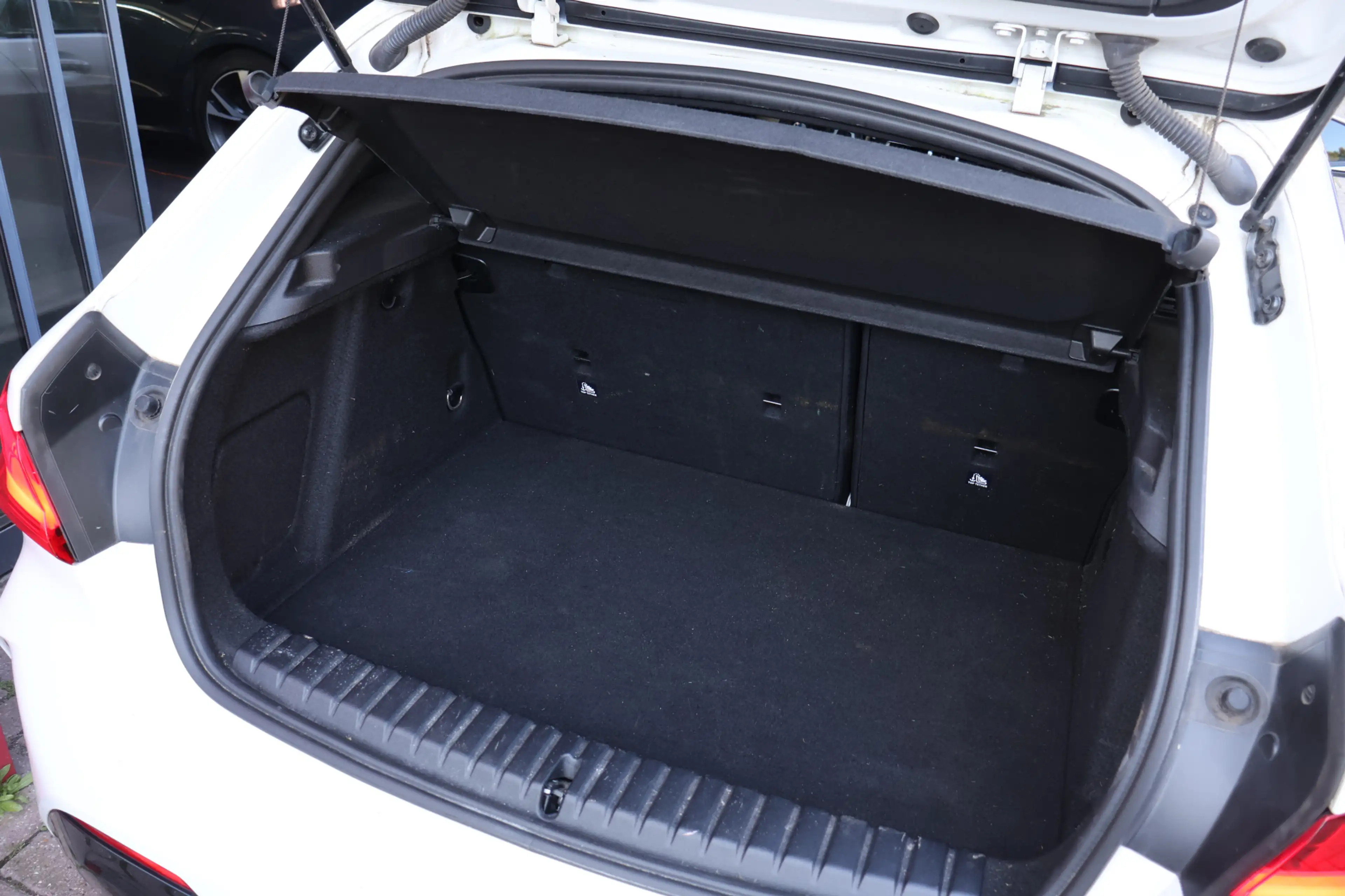 BMW 118 1-serie 118i High Executive M-Edition | M-Pakket | — photo 28
