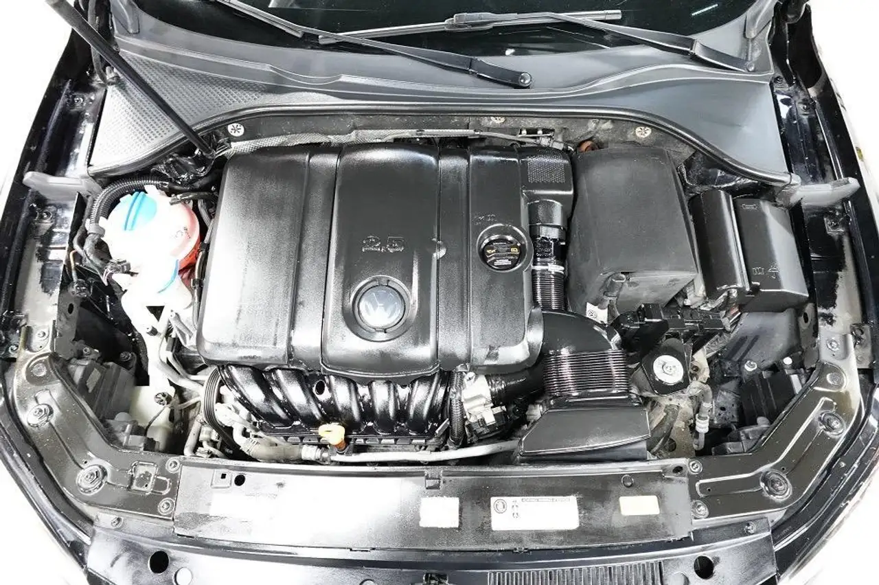Volkswagen Passat снимка Volkswagen Passat