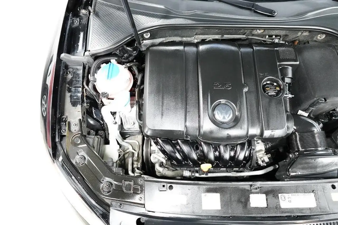 Volkswagen Passat снимка Volkswagen Passat