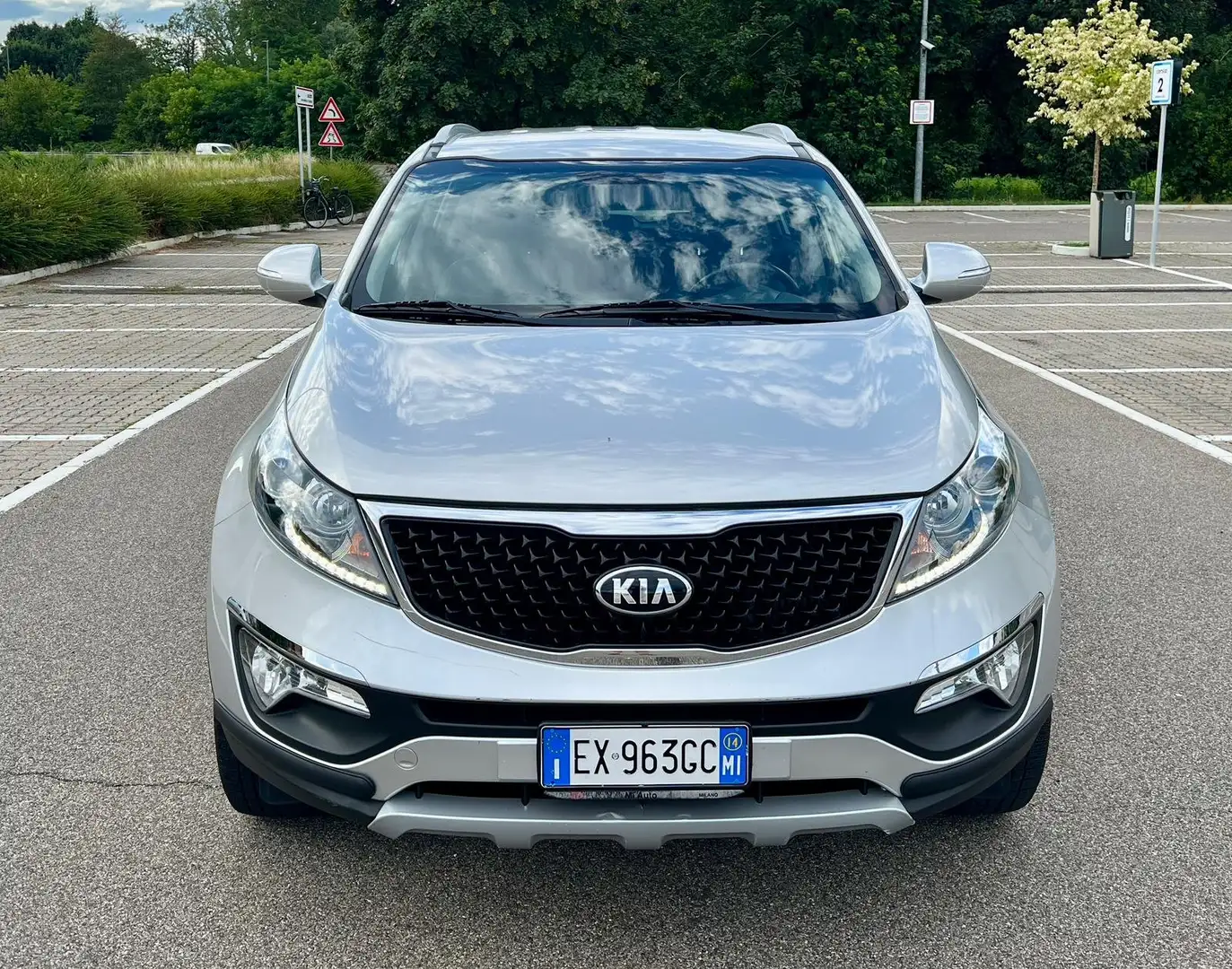 Kia Sportage Sportage III 2010 2.0 crdi Feel Rebel awd 136cv Grigio - 1
