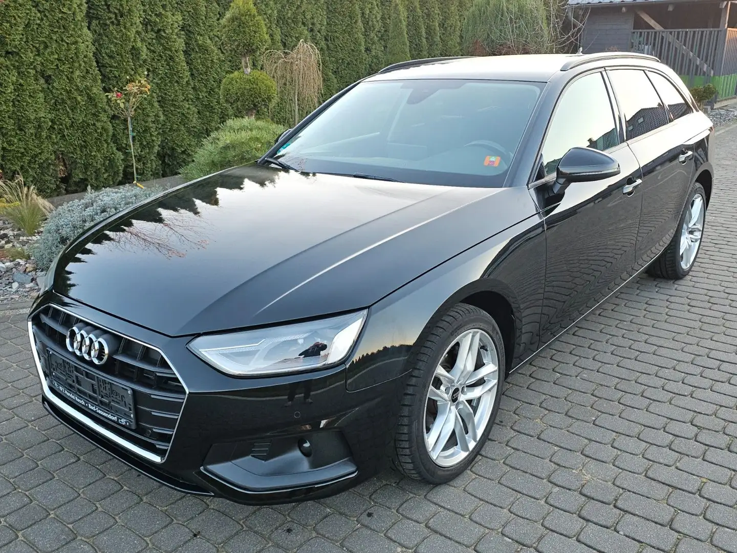 Audi A4 Avant 35 TFSI basis Noir - 1