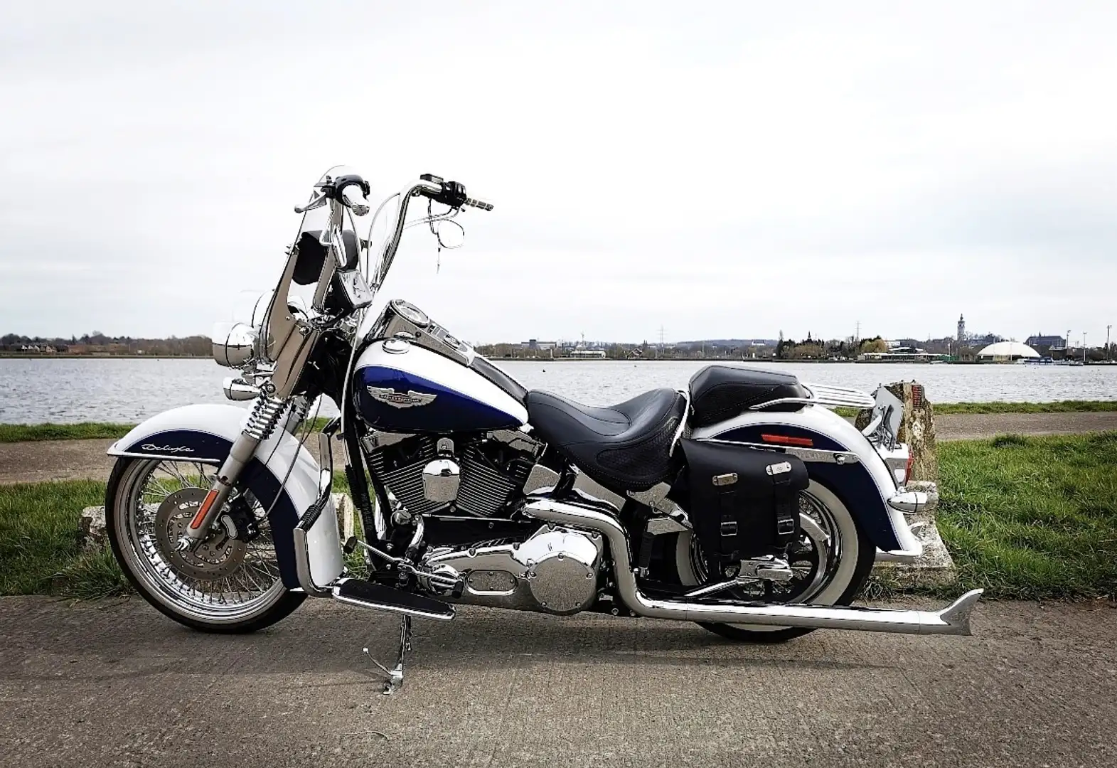 Harley-Davidson Softail Blanc - 2