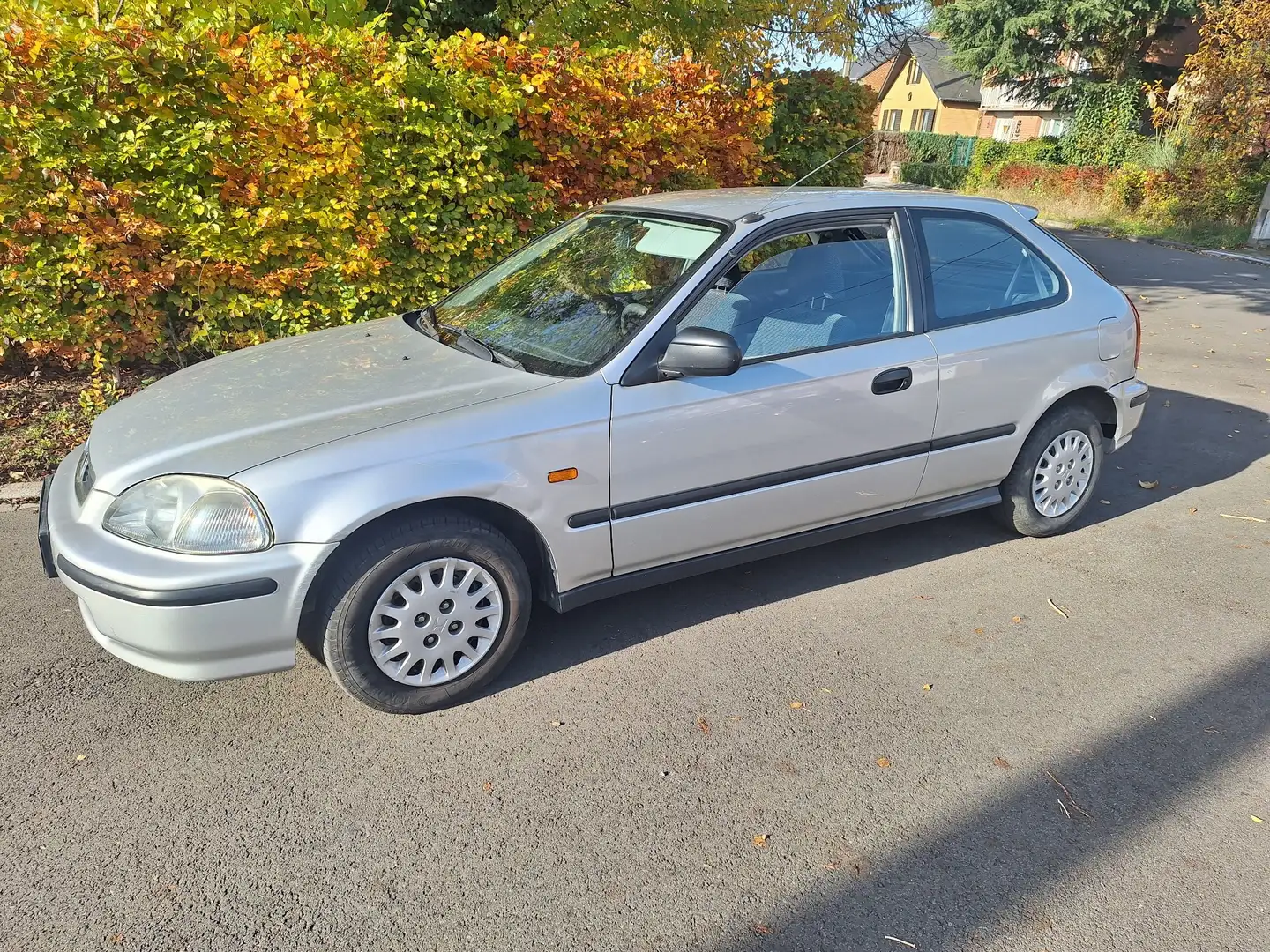 Honda Civic 1.4i S Saga - 1