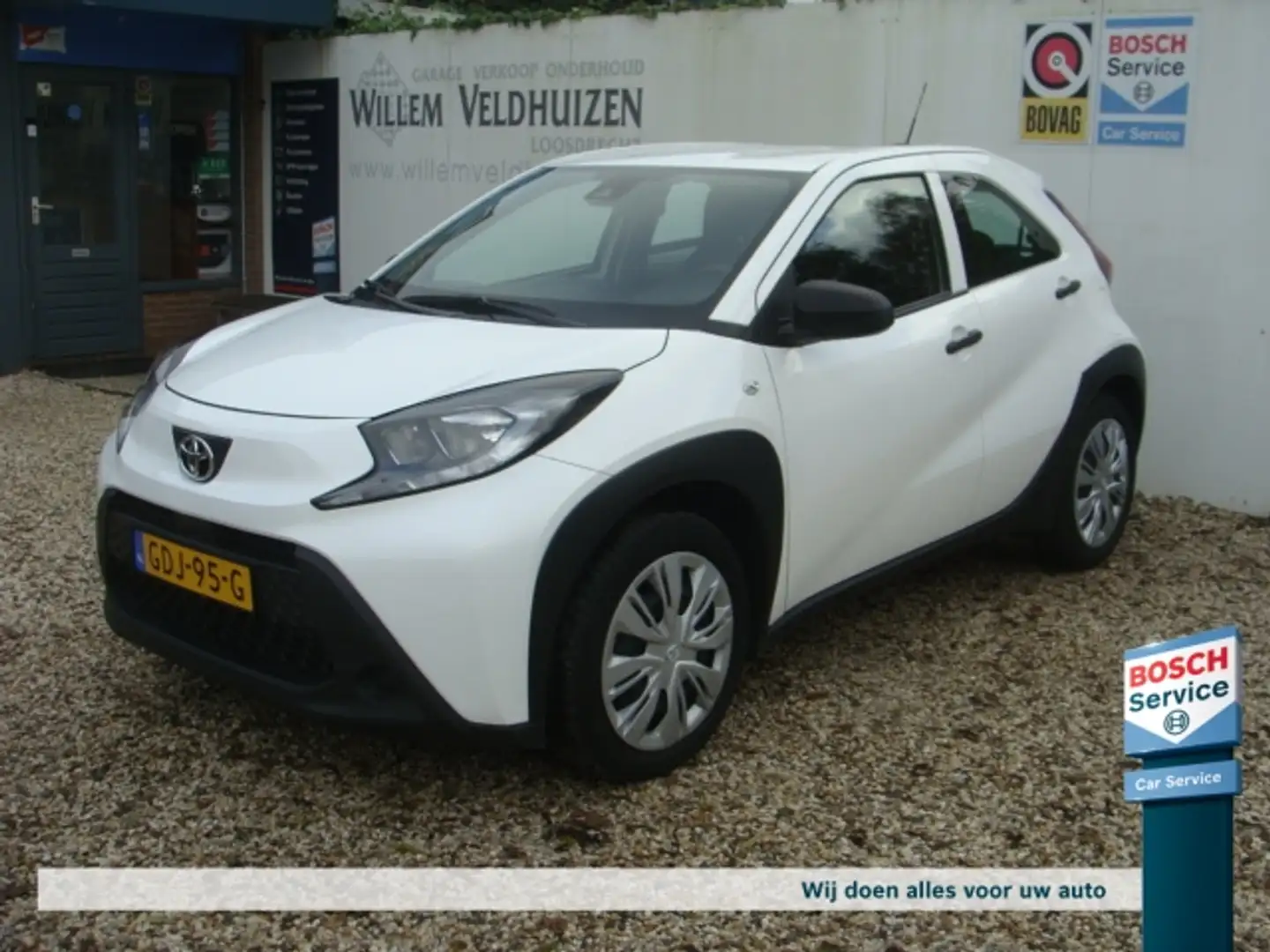 Toyota Aygo X 1.0 VVT-i MT weinig km Blanc - 1