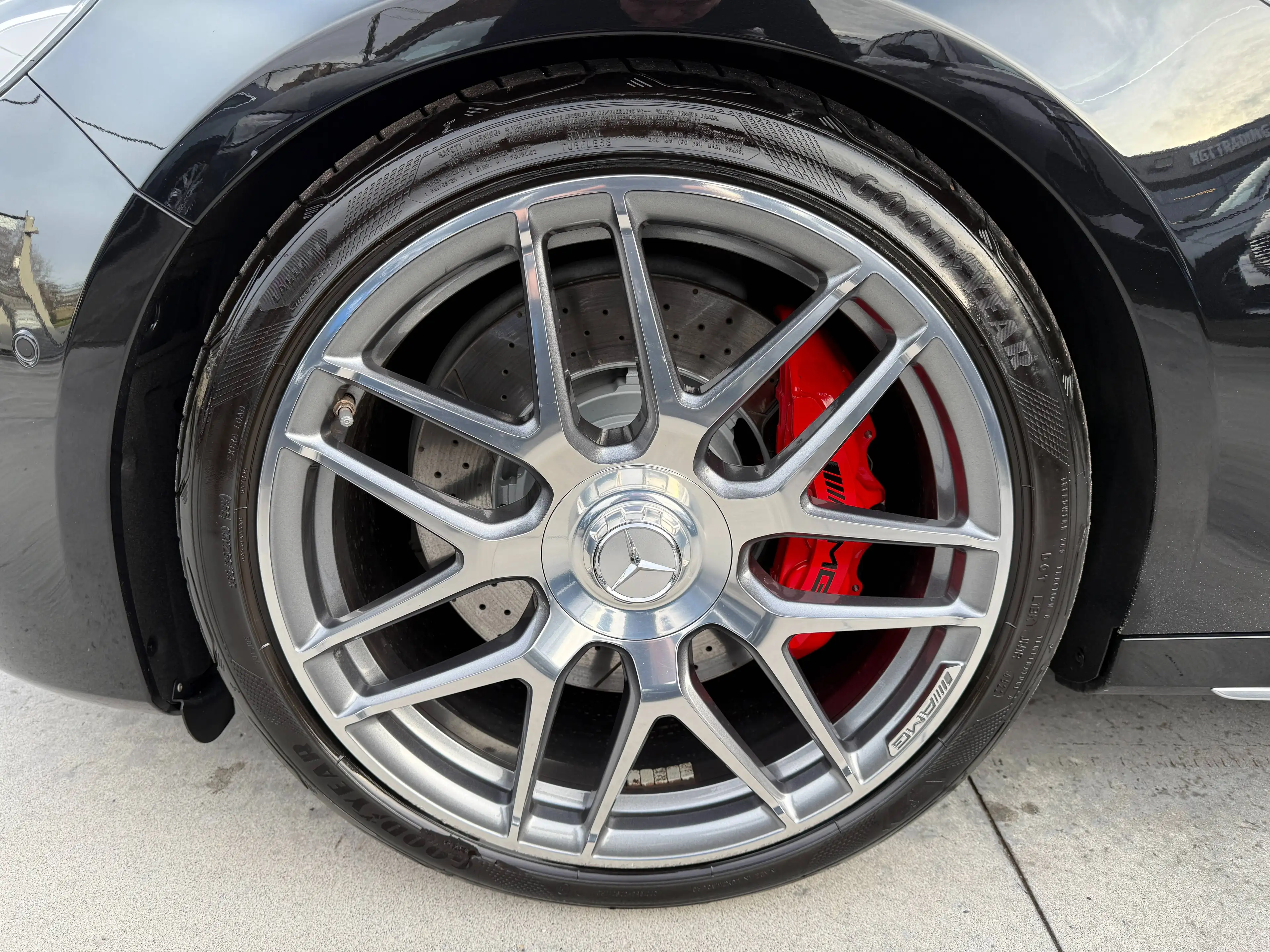 Mercedes-Benz E 63 AMG S 4MATIC PERFORMANCE SEATS 360 PANO DRIVERS PACK — photo 12