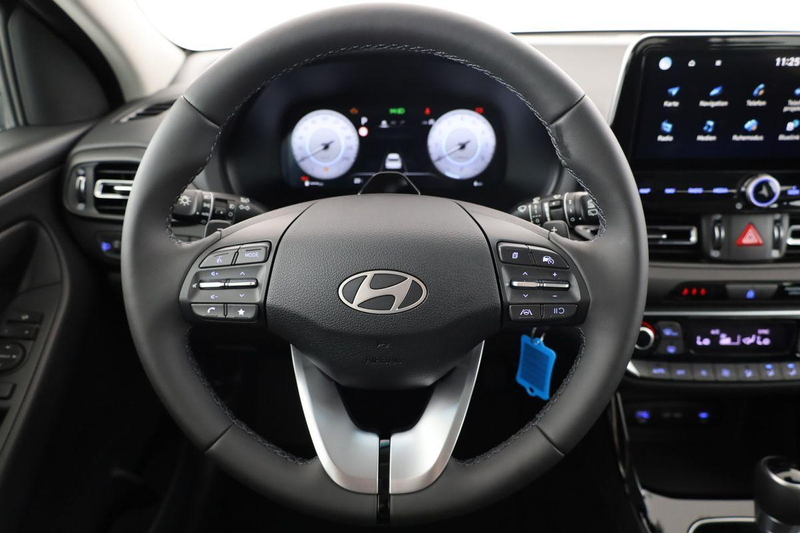 Hyundai i30 Kombi 1.6 T-GDI DCT, Navi, Kamera, Winter, 16-Z... — photo 5
