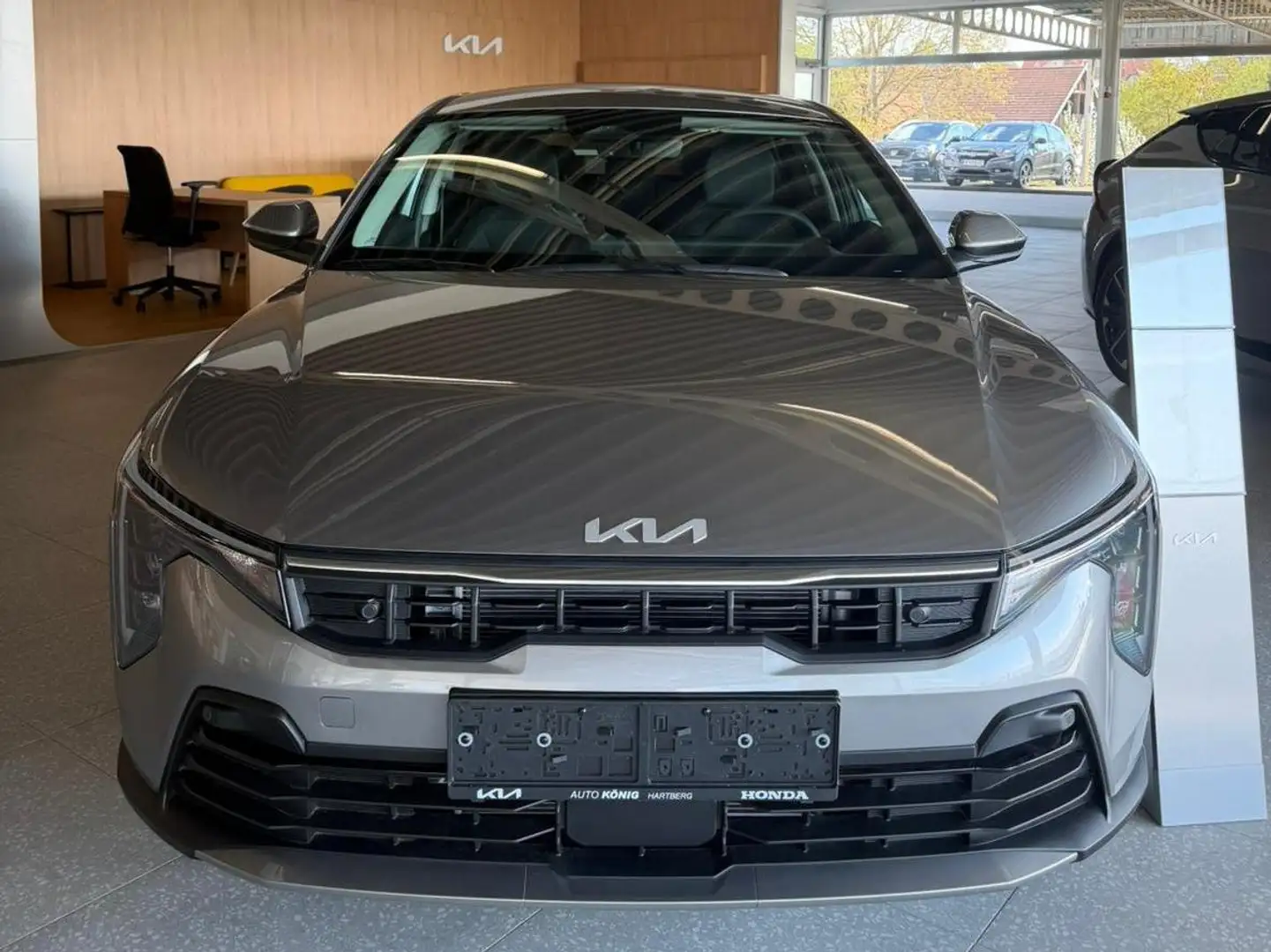 Kia K4 K4 HB 1.0 TGDi Silber Grau - 2