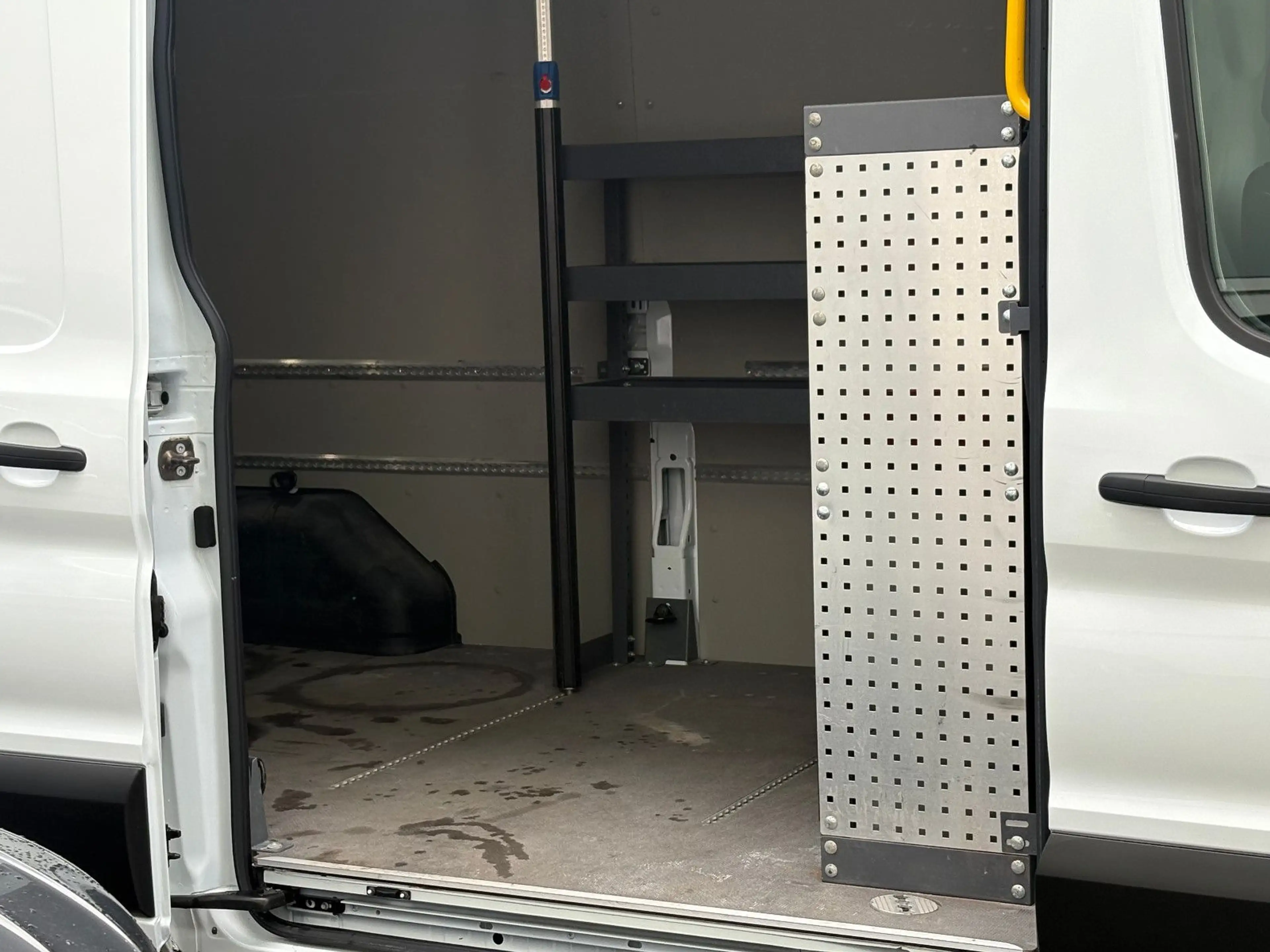 Ford Transit 350 L3H2 Kasten LKW KAMERA NAVI SCHRANK — photo 12