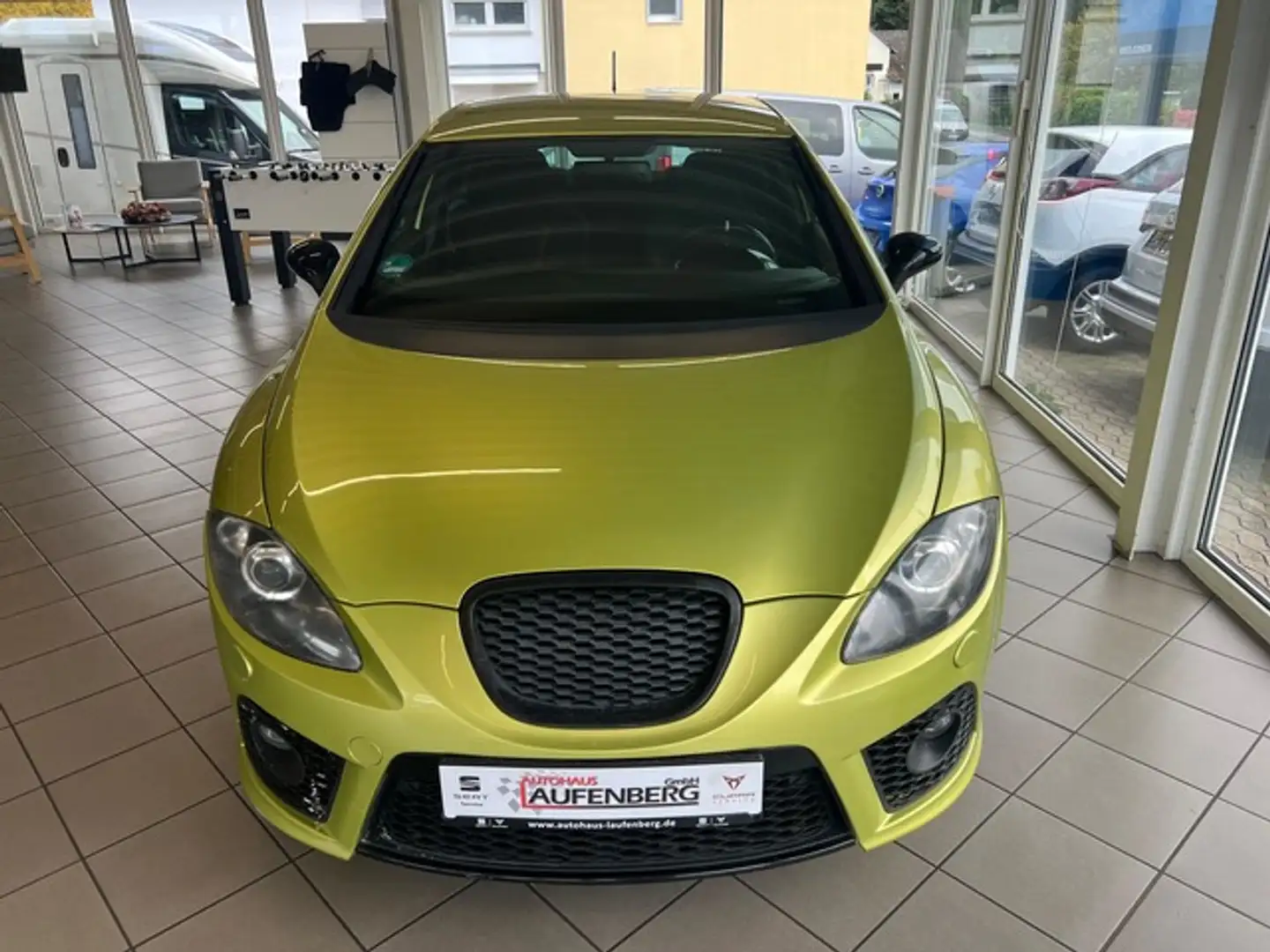 SEAT Leon Cupra - 2