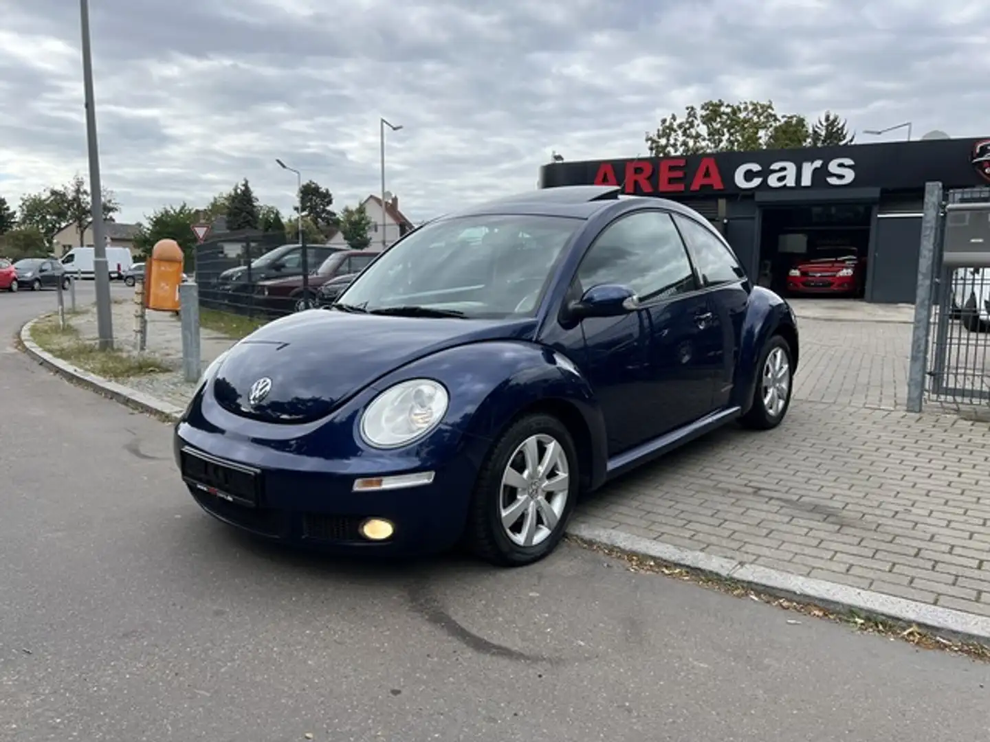 Volkswagen New Beetle 1.6 United*SHD*KLIMA*SITZHEIZUNG*16Z* Blau - 2