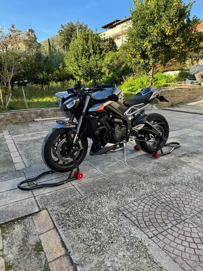 Triumph Street Triple RS street triple 765 RS - 1