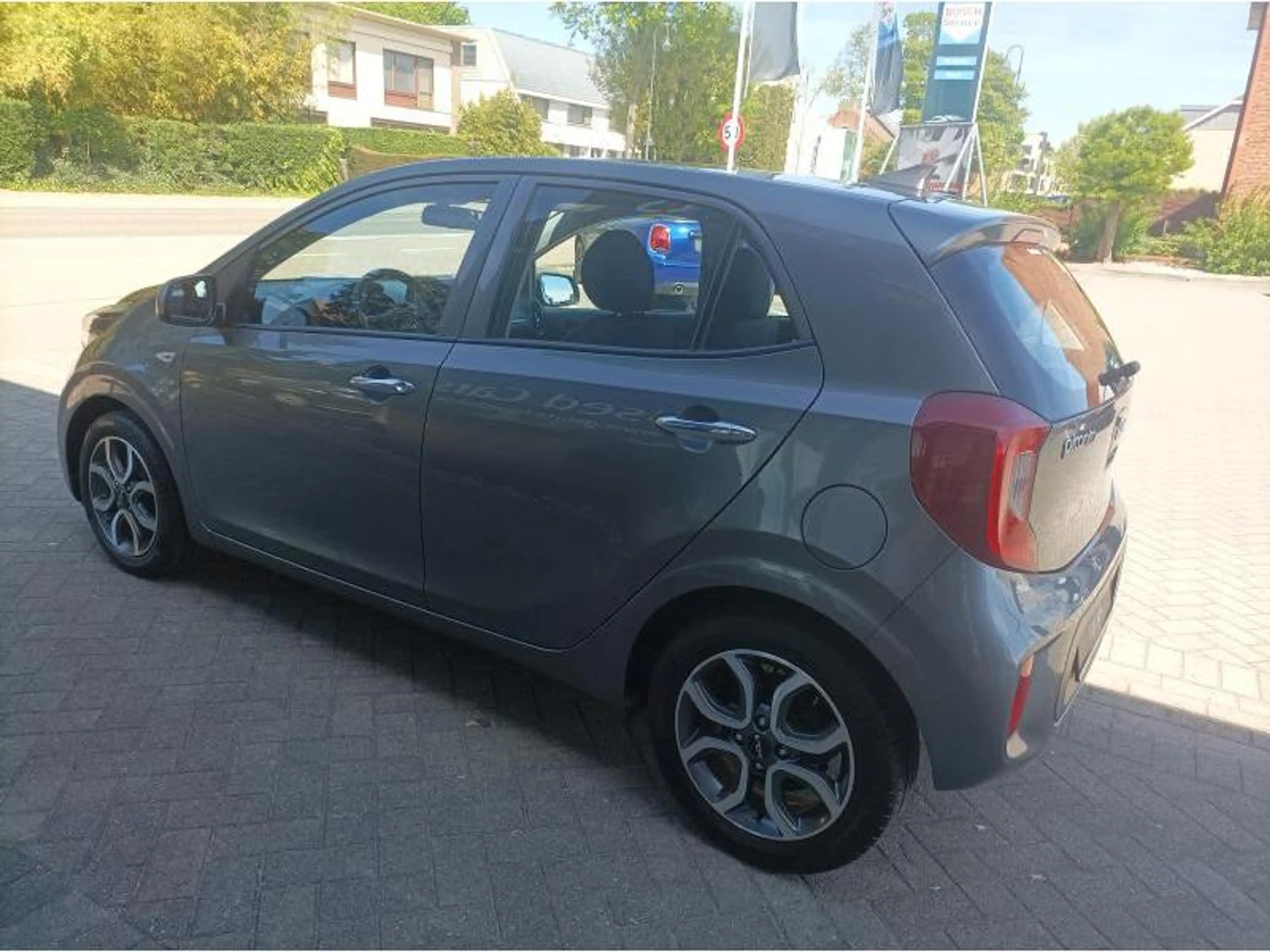 Kia Picanto — photo 7