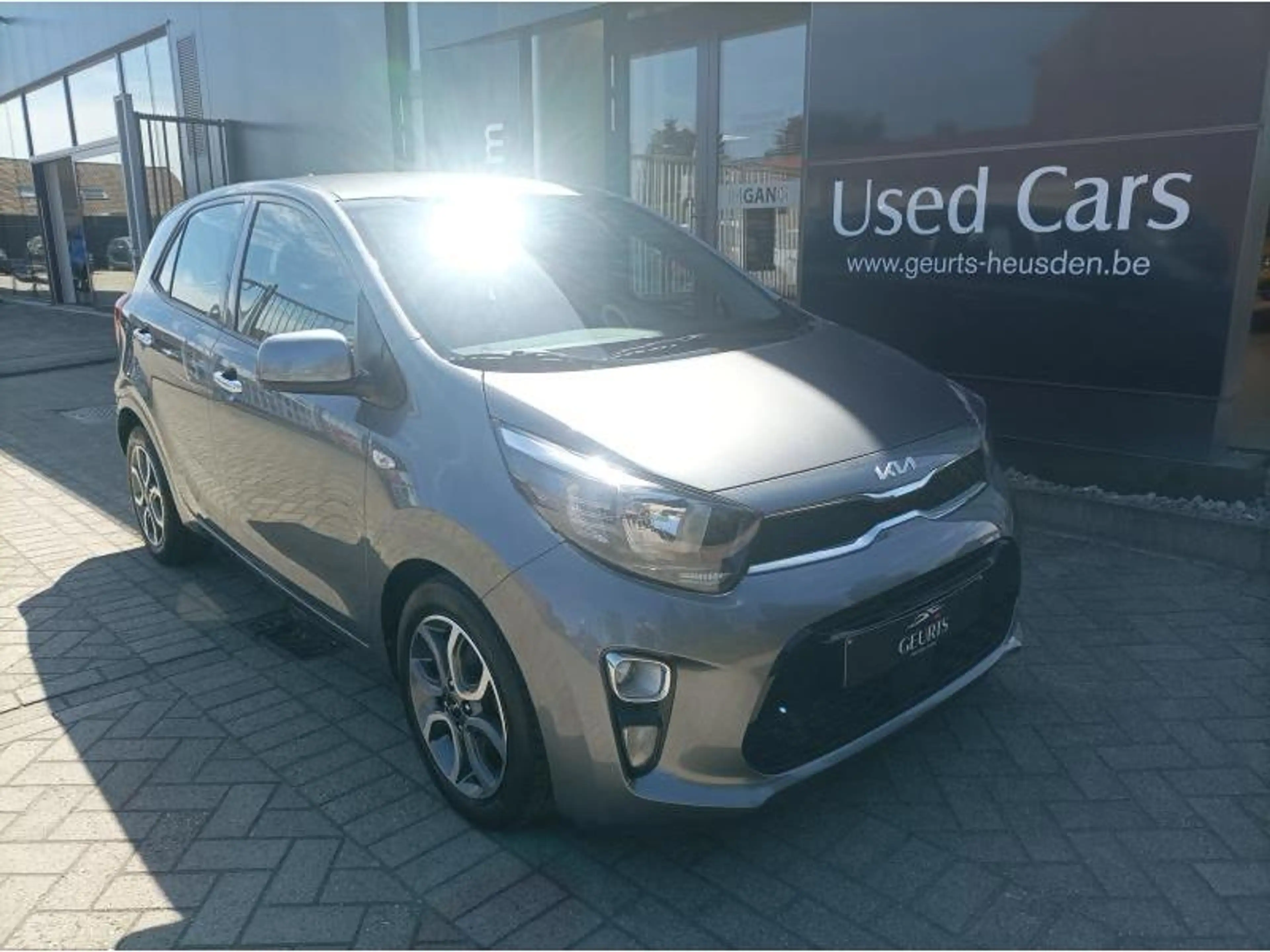 Kia Picanto — photo 3