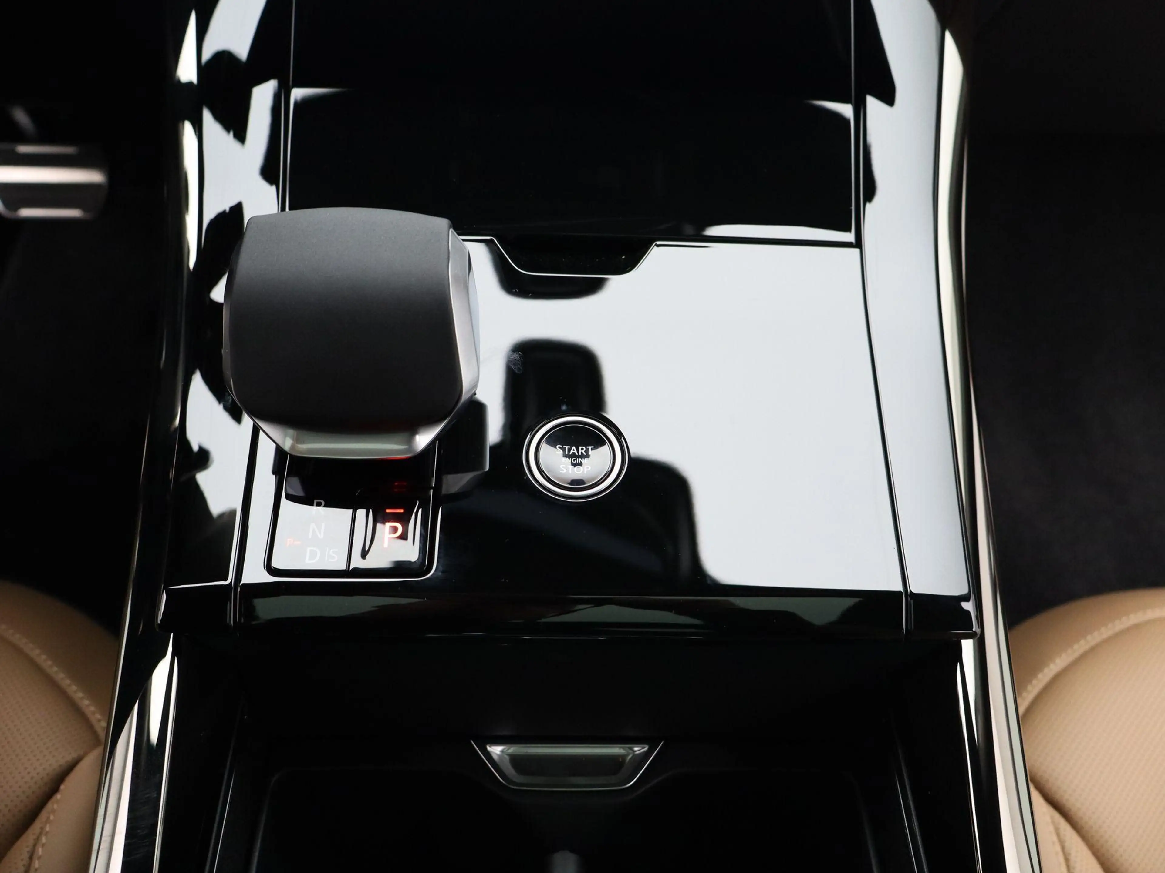 Land Rover Range Rover Sport 3.0 P550e Autobiography Edition PHEV — photo 10