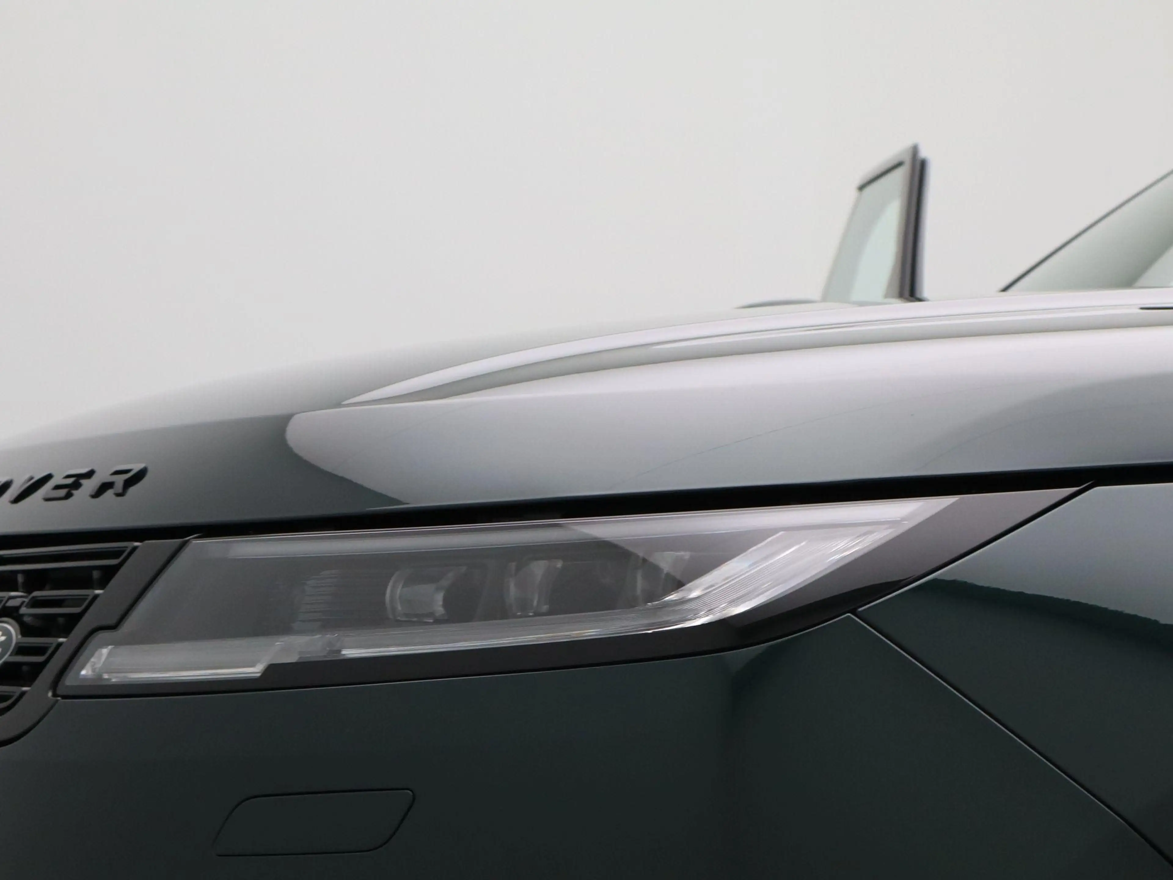 Land Rover Range Rover Sport 3.0 P550e Autobiography Edition PHEV — photo 15
