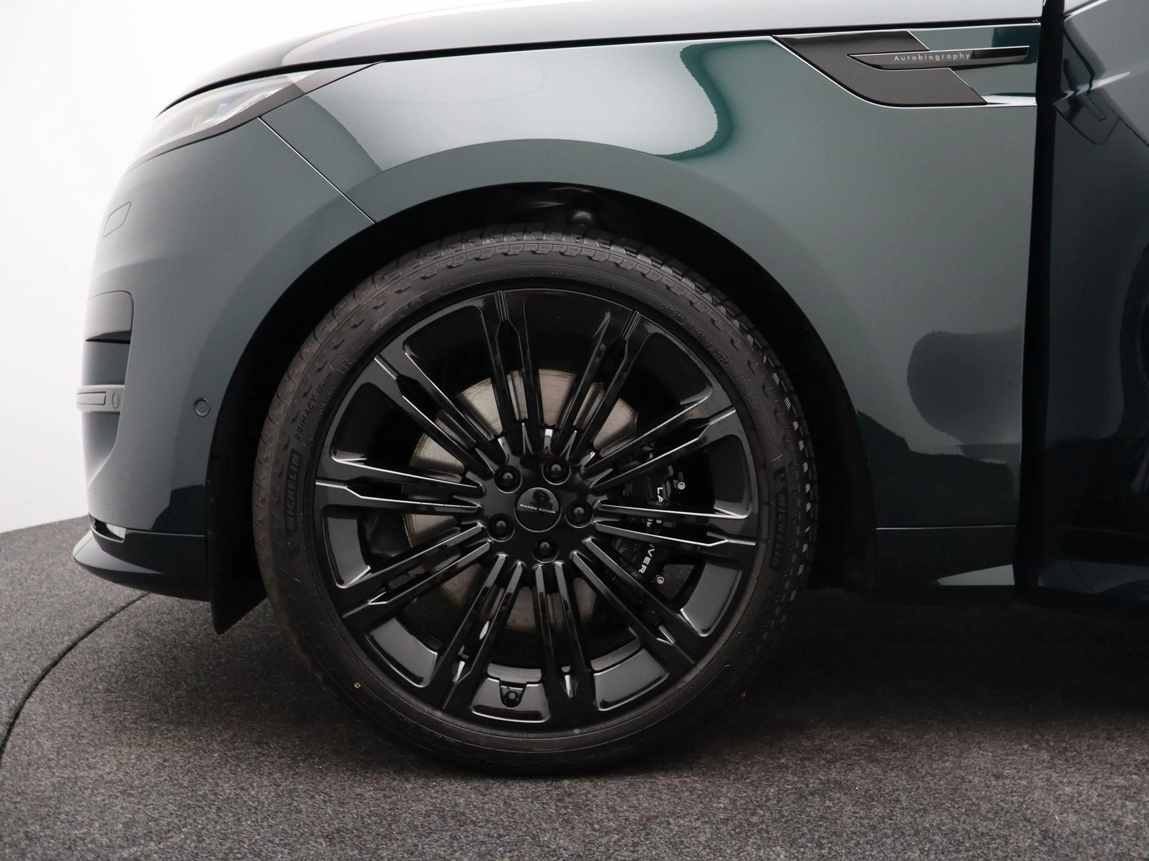 Land Rover Range Rover Sport 3.0 P550e Autobiography Edition PHEV — photo 14