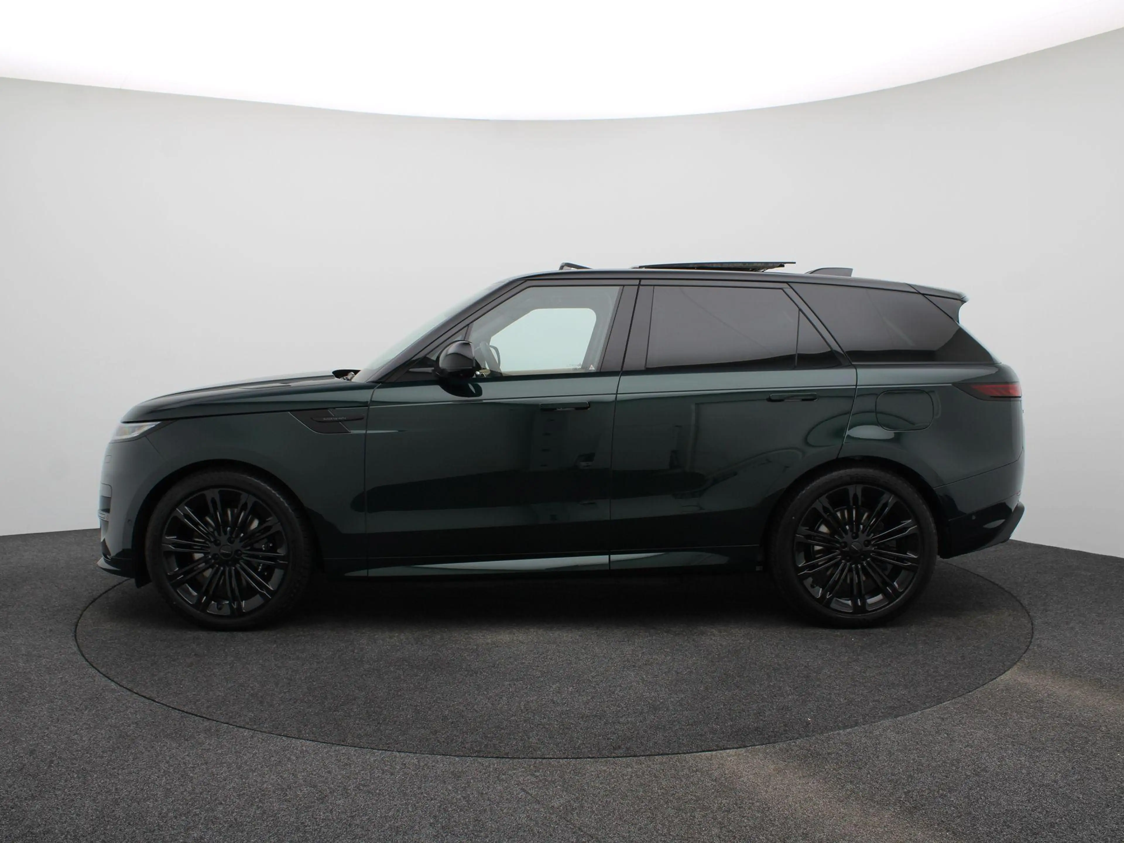 Land Rover Range Rover Sport 3.0 P550e Autobiography Edition PHEV — photo 4