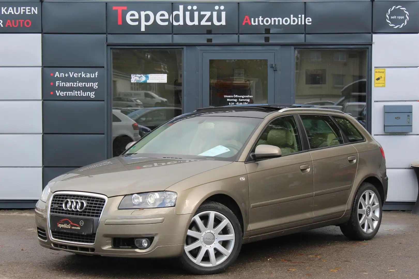 Audi A3 SB 2.0 TFSI quattro*PANO*LEDER*XENON*NAVI* Beige - 1