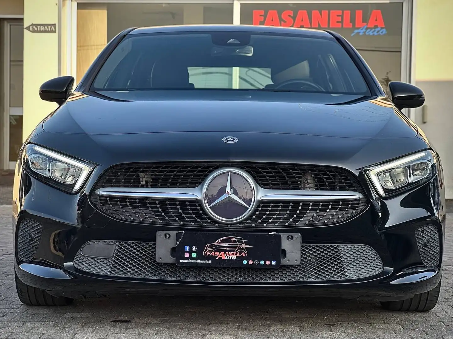 Mercedes-Benz A 180 d AUTOMATIC SPORT - UNIPRO' - GARANZIA Nero - 2