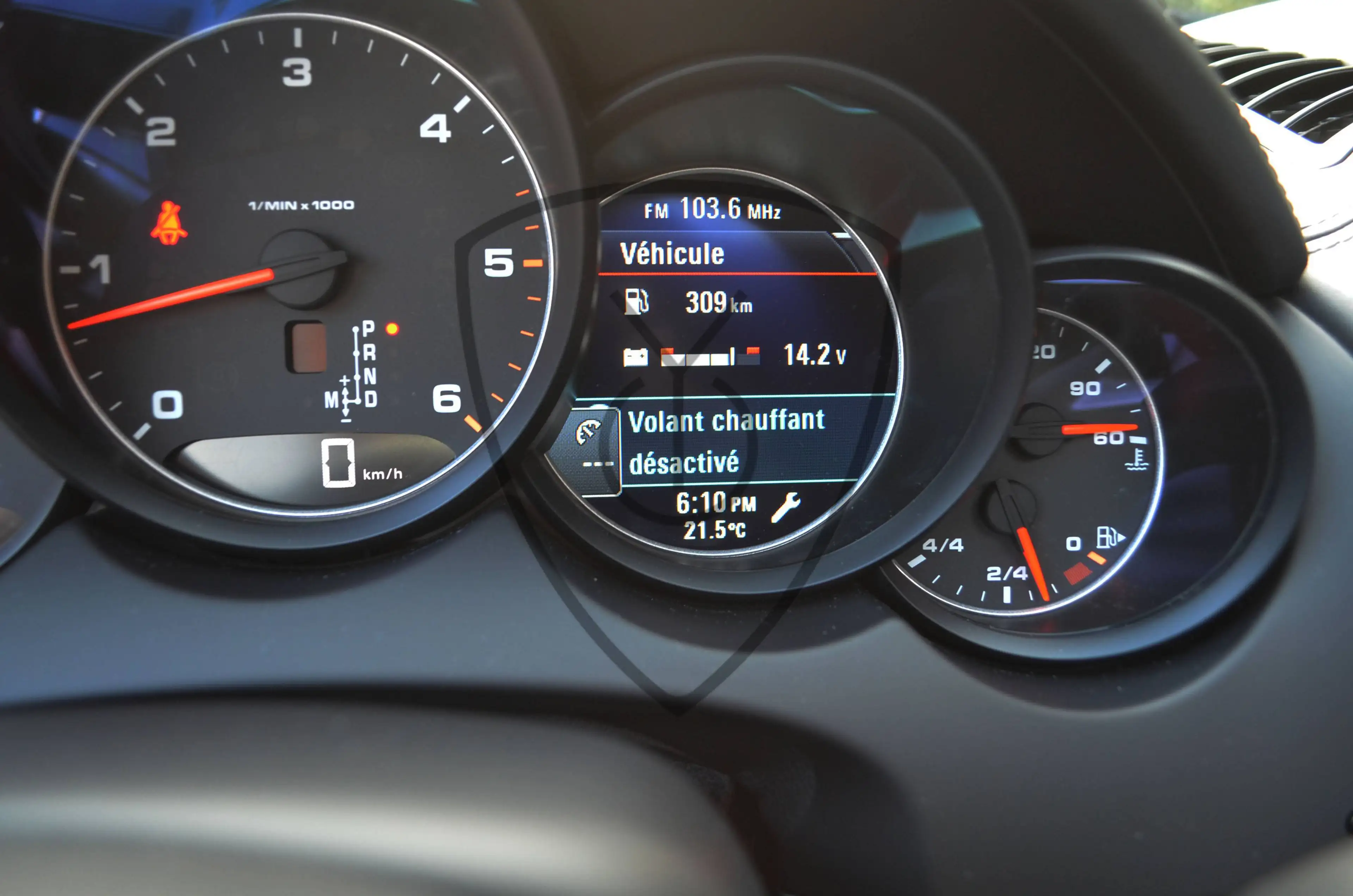 Porsche Cayenne Cayenne 3.0TD Platinum Edition * PANORAMA * 21 INCH TURBO III * FULL LED PDLS — photo 9
