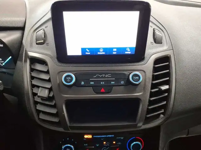 Ford Transit view 13