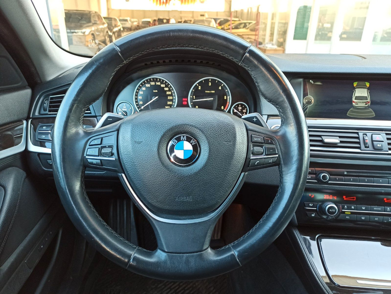 BMW 530 5 Touring 530d "Kundenauftrag" — photo 13