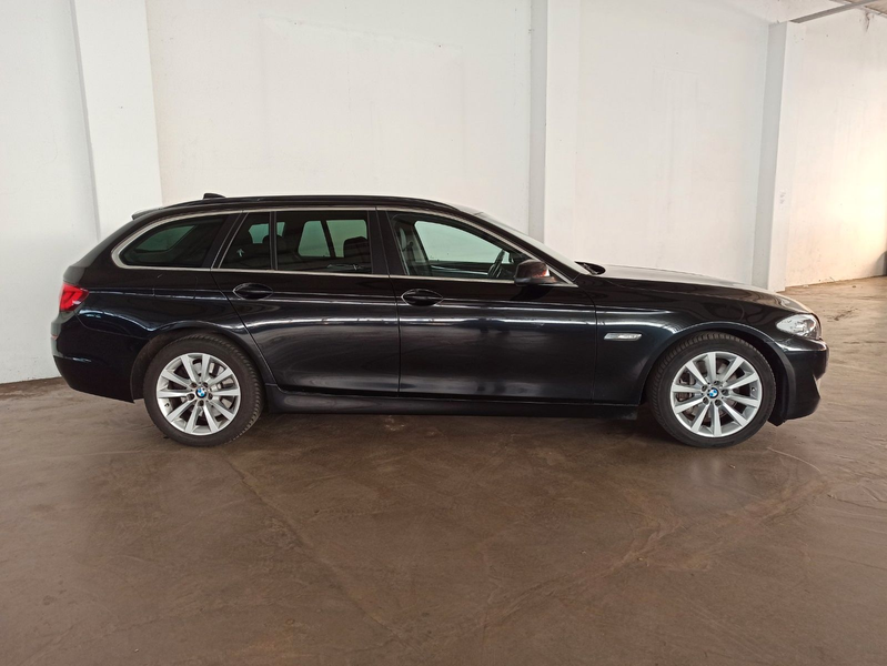 BMW 530 5 Touring 530d "Kundenauftrag" — photo 4
