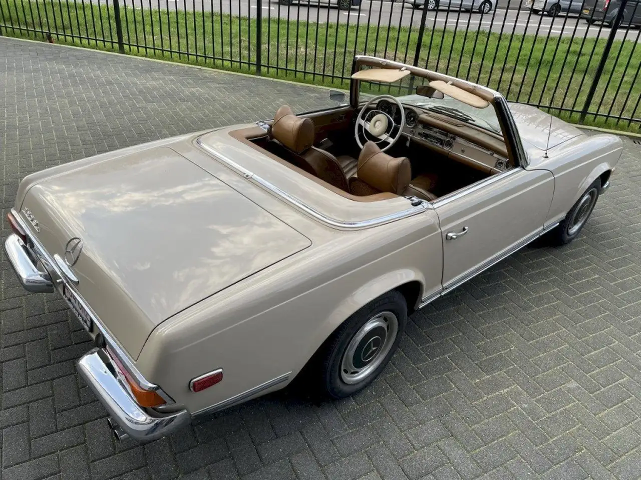 Mercedes-Benz SL 280 W113 Pagode, foto 11