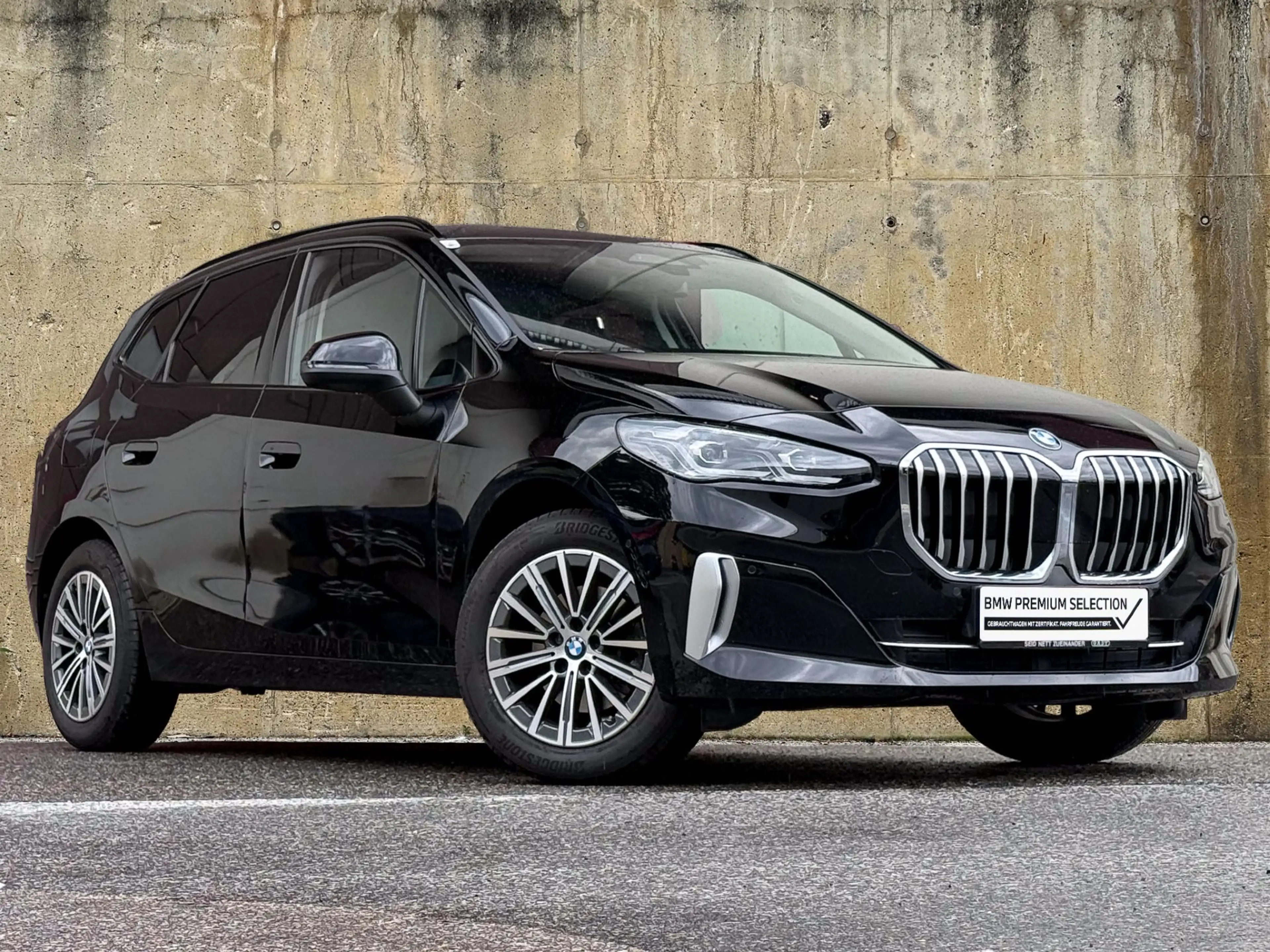 BMW 218 i Active Tourer Luxury Line — photo 3