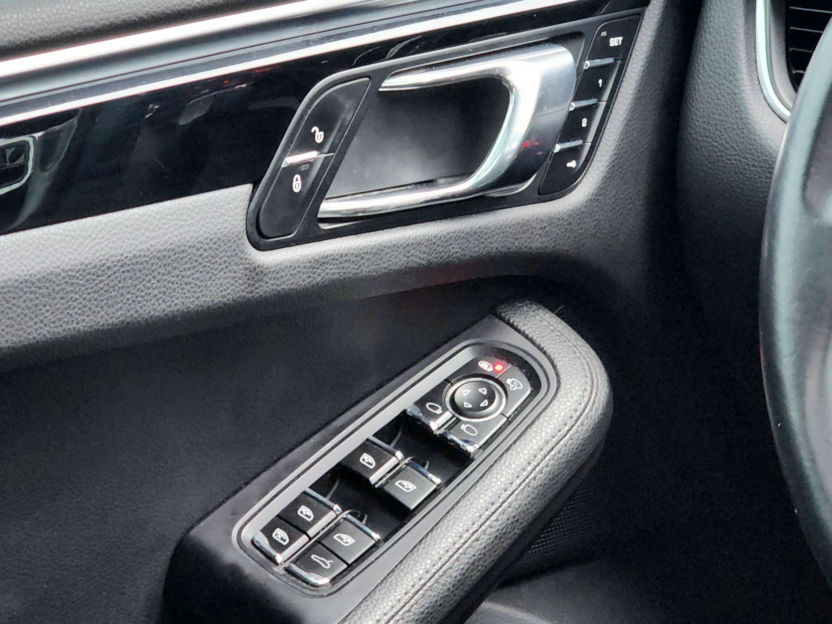 2017 Porsche Macan S w/Premium Pkg Plus | No Accidents! thumb 16