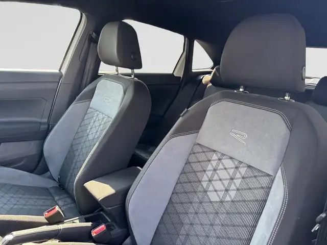 Volkswagen Taigo view 14