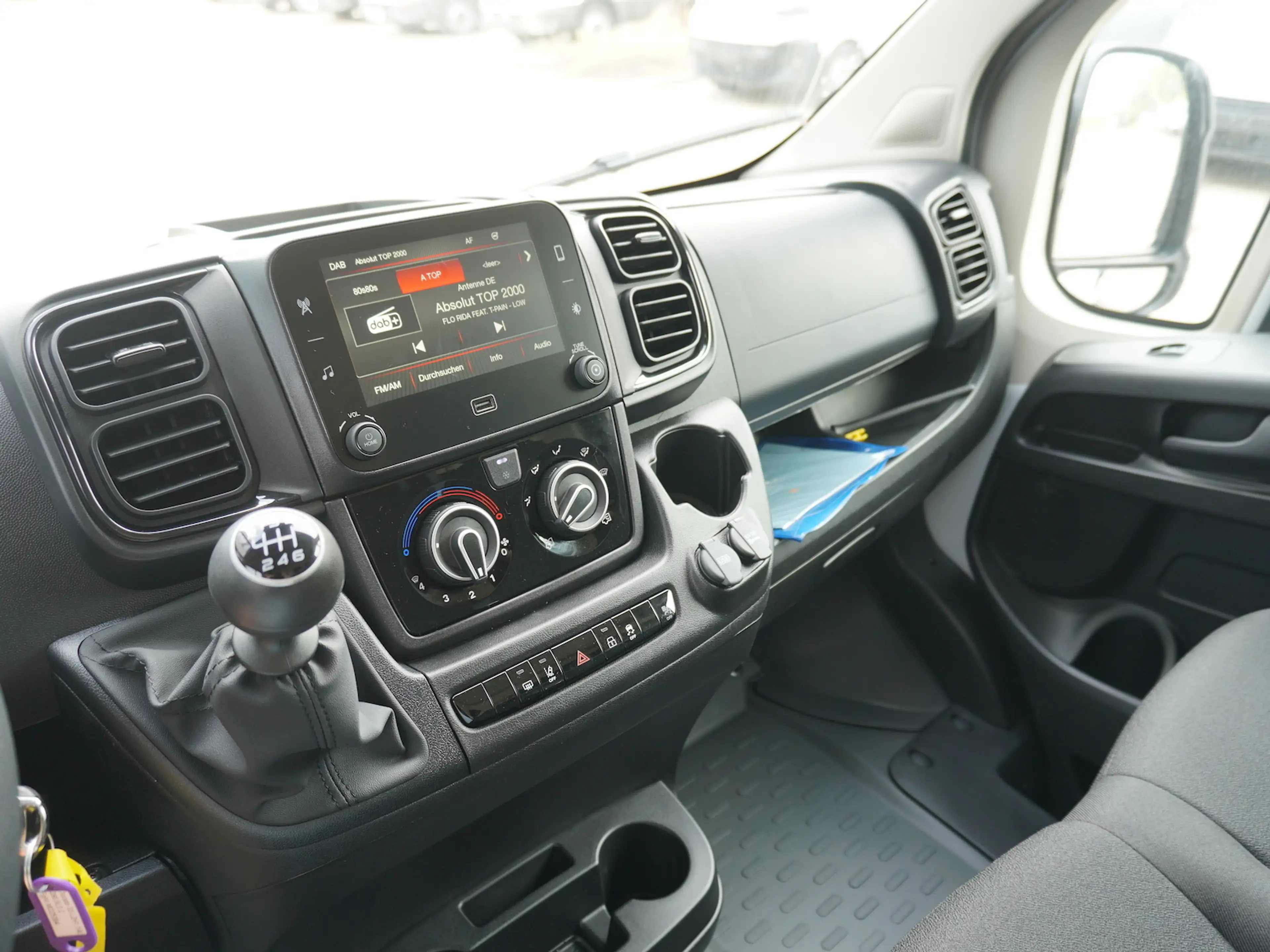 Fiat Ducato 33 L2H1 140 / Apple CarPlay + Kamera — photo 12