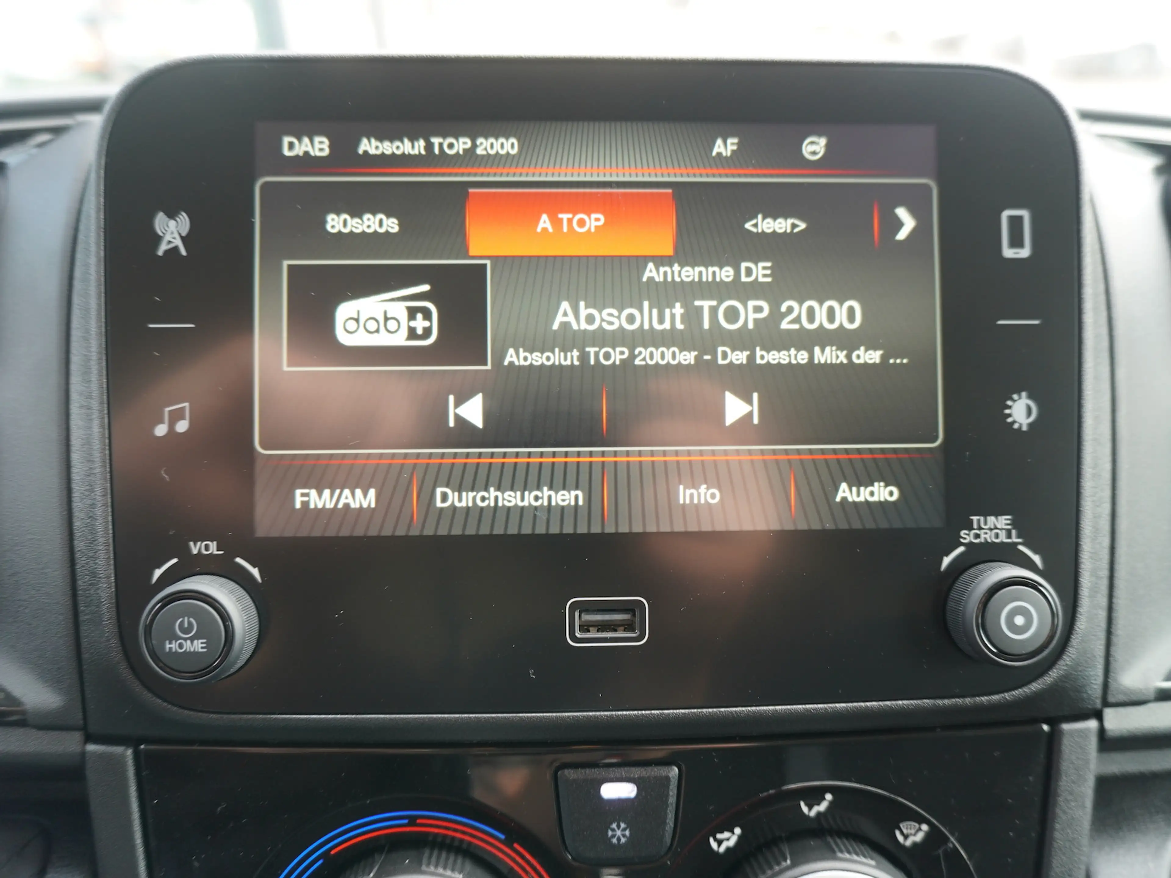 Fiat Ducato 33 L2H1 140 / Apple CarPlay + Kamera — photo 14